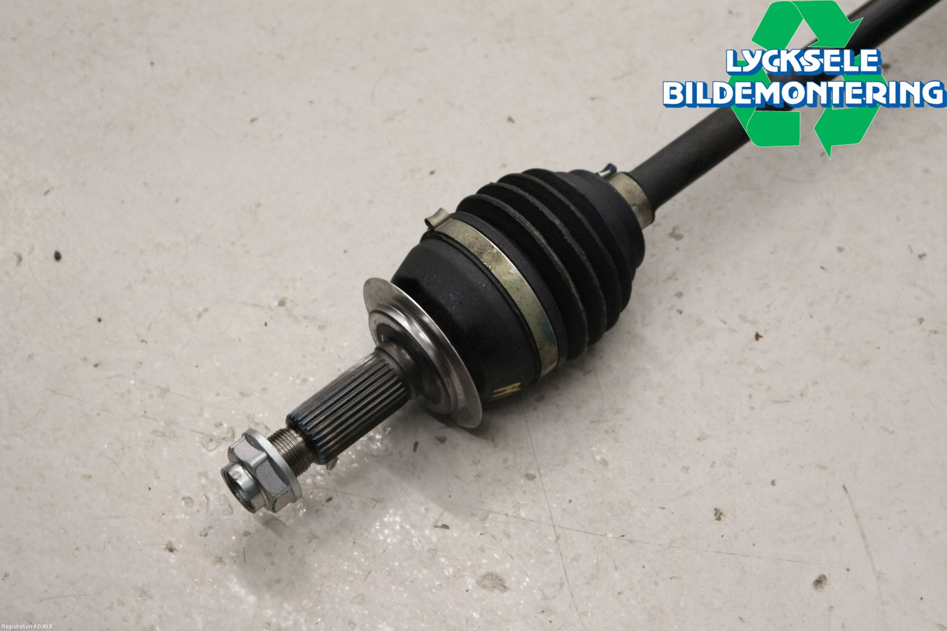 Subaru OUTBACK 15-20 Drivaxel Fram Höger