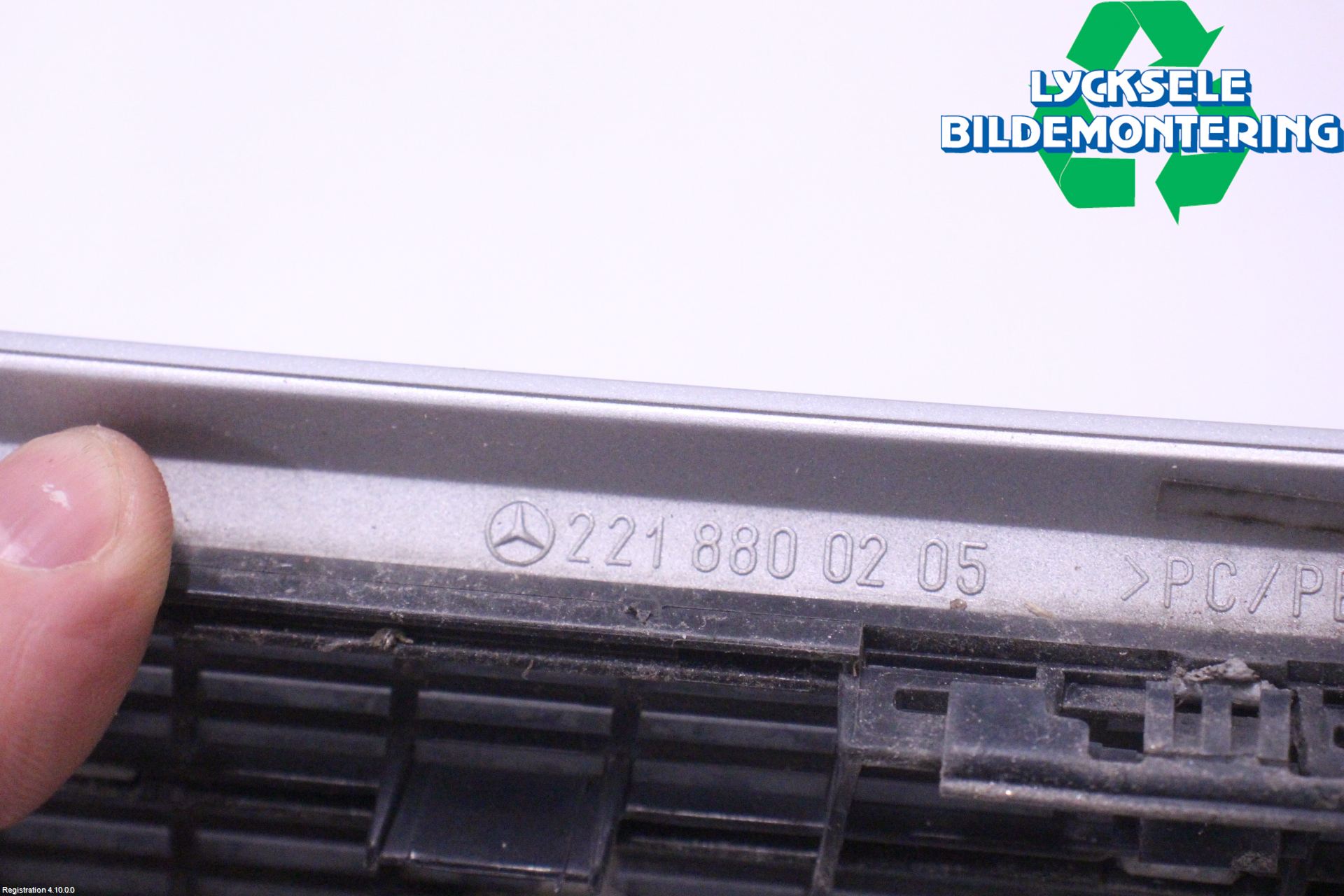 Mercedes-Benz MB R-KLASS (W251) 05-13 Huv Luftintag