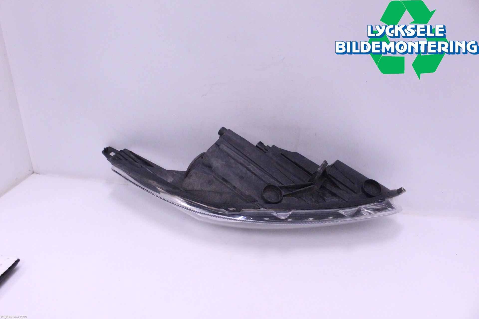 Ford FIESTA 13-17 Strålkastare Vänster