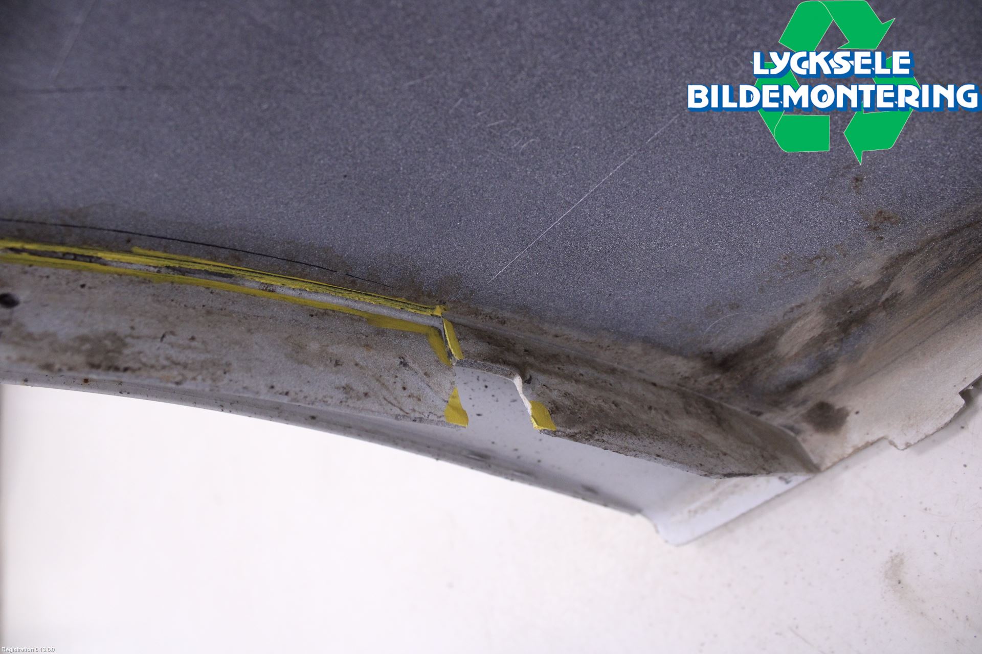 BMW 5 F10/F11/F18 09-17 Stötfångarbeklädnad Bak