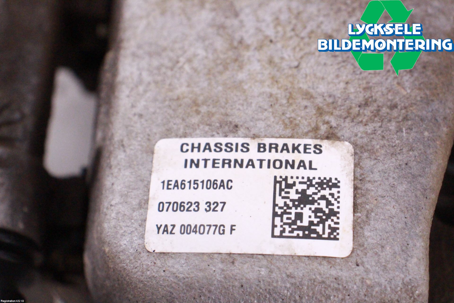 Skoda ENYAQ iV 21- Bromsok Fram Höger