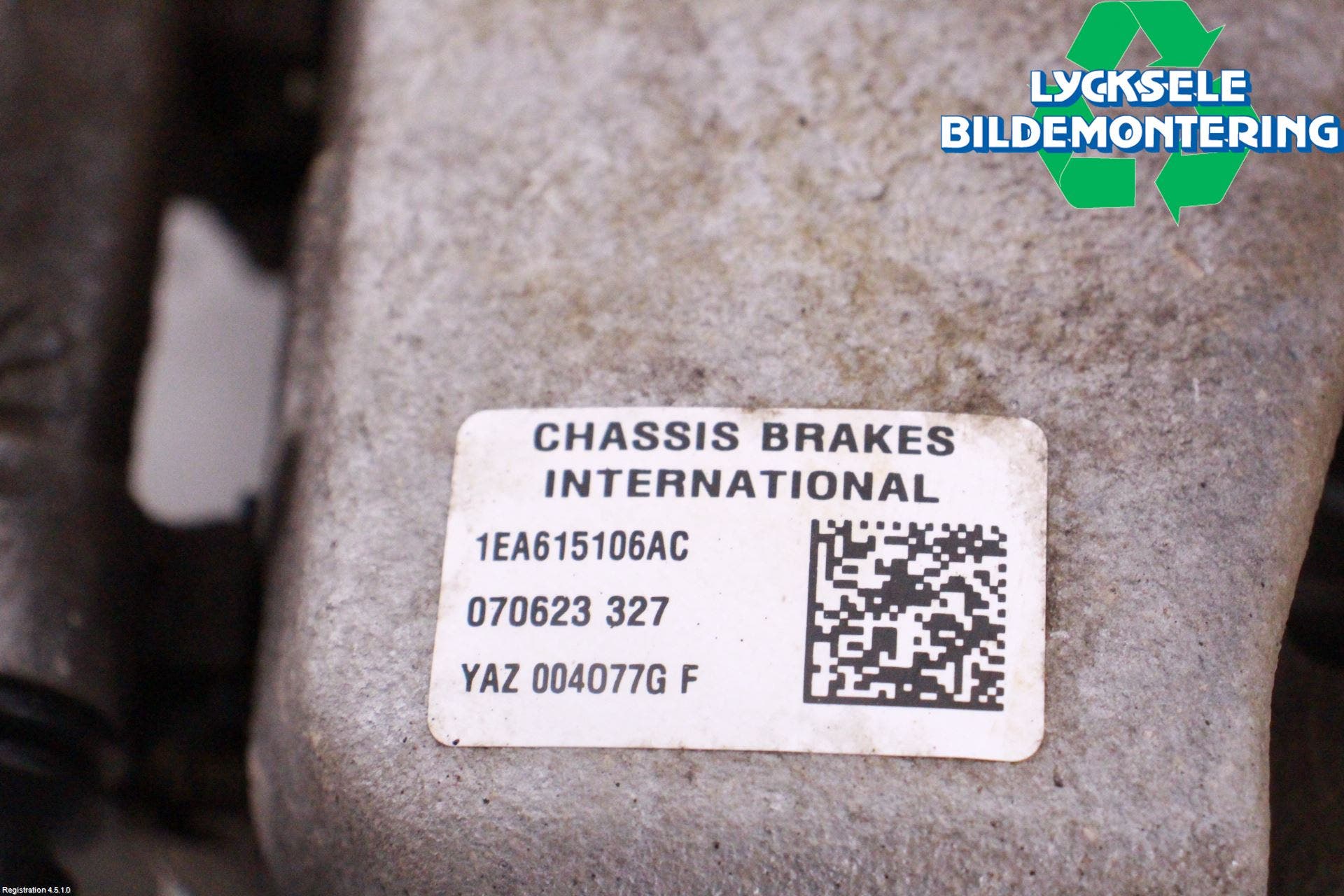 Skoda ENYAQ iV 21- Bromsok Fram Höger