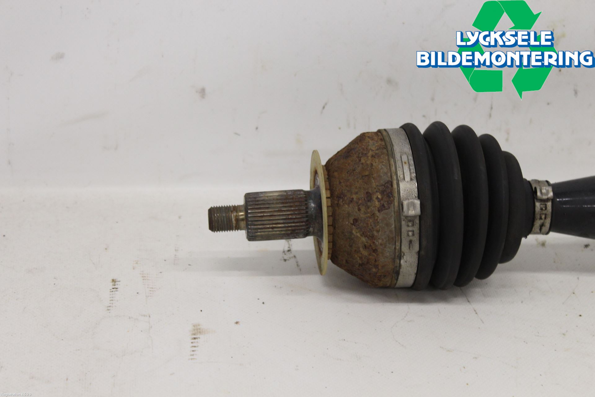 Seat ARONA Drivaxel Fram Höger