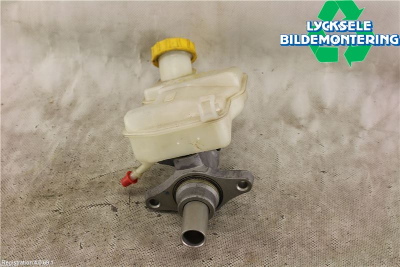 Ford FIESTA     06-08 Broms Huvudcylinder