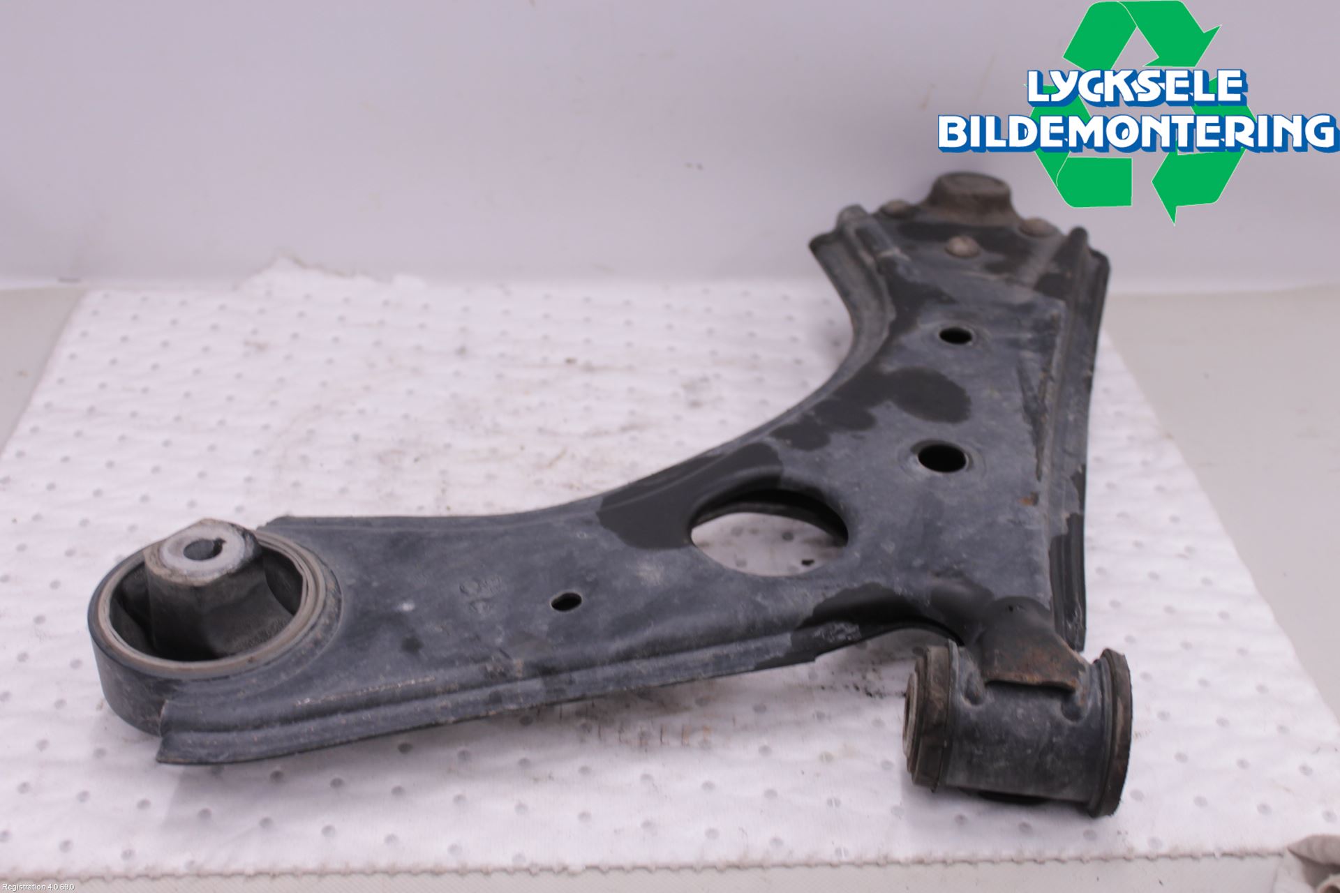 Opel COMBO D 12-18 Bärarm Fram Undre Hö