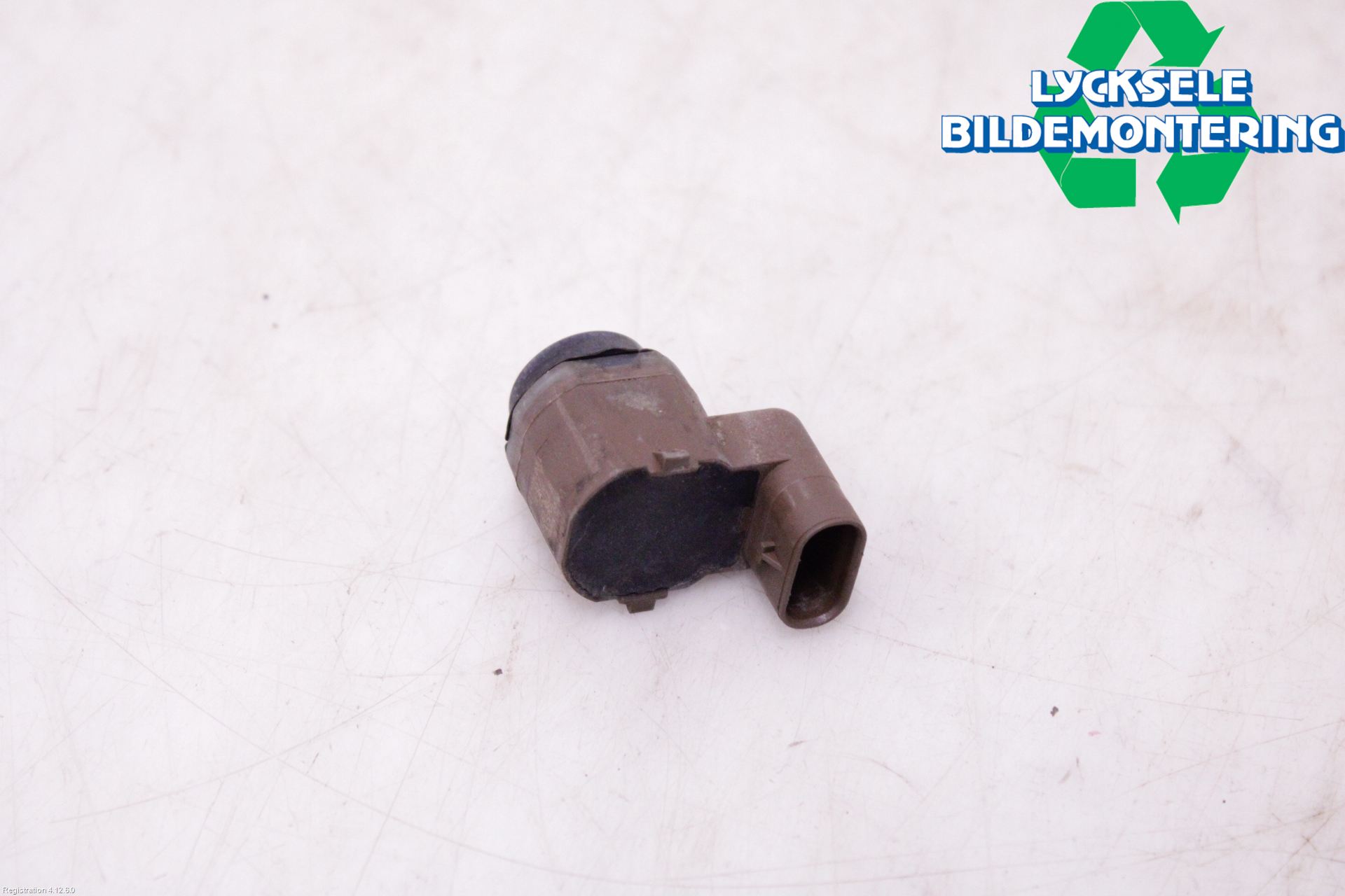 BMW 5 F10/F11/F18 09-17 Parkeringshjälp Frontsensor