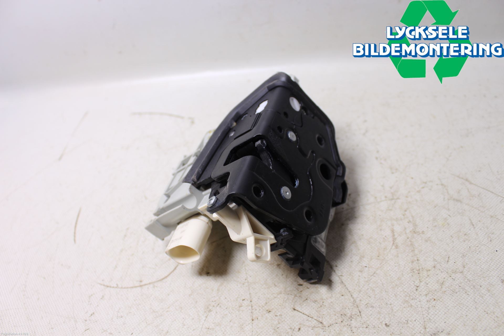 Audi A5 17- Låskista-Dörrlås