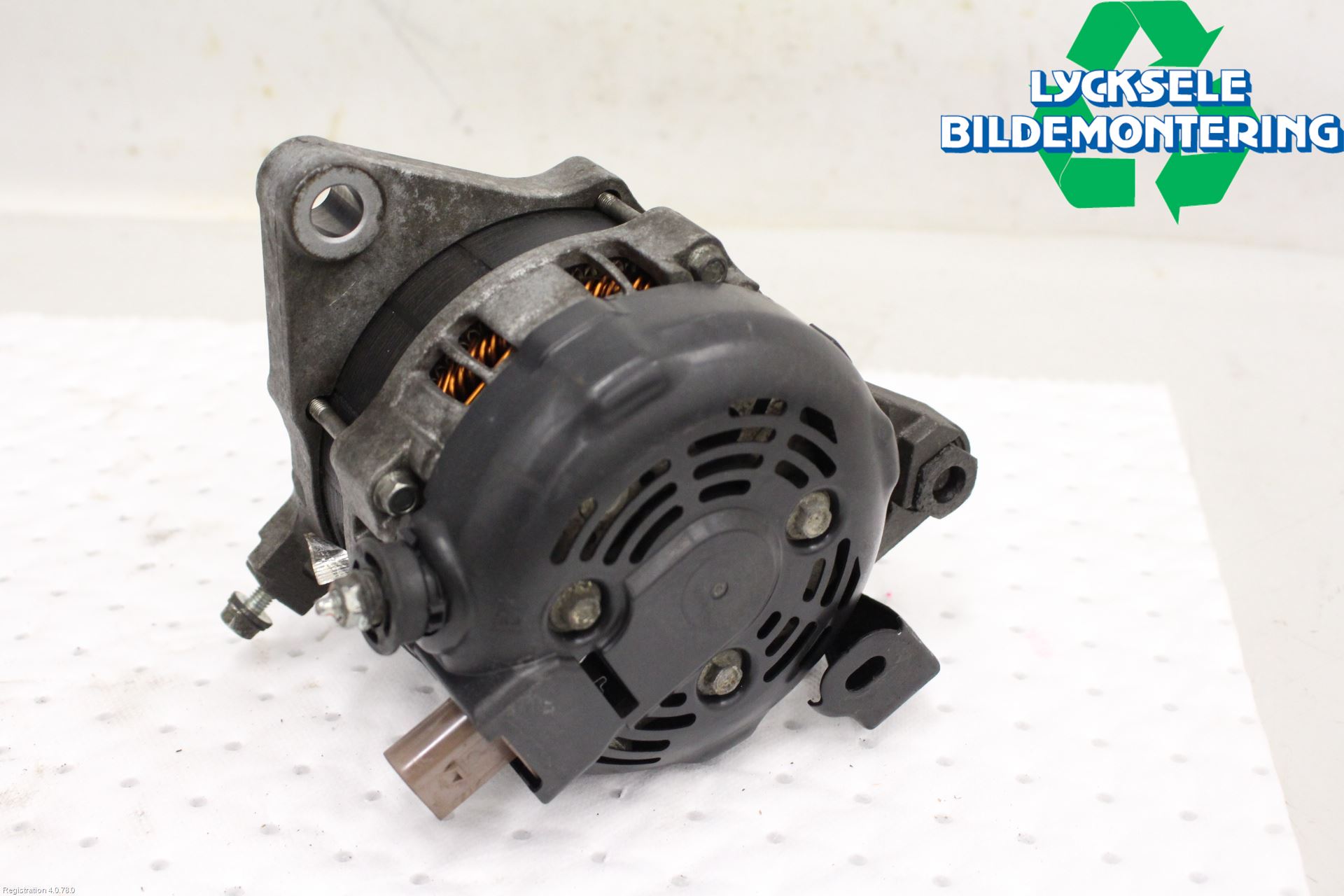 Toyota HILUX 16- Generator