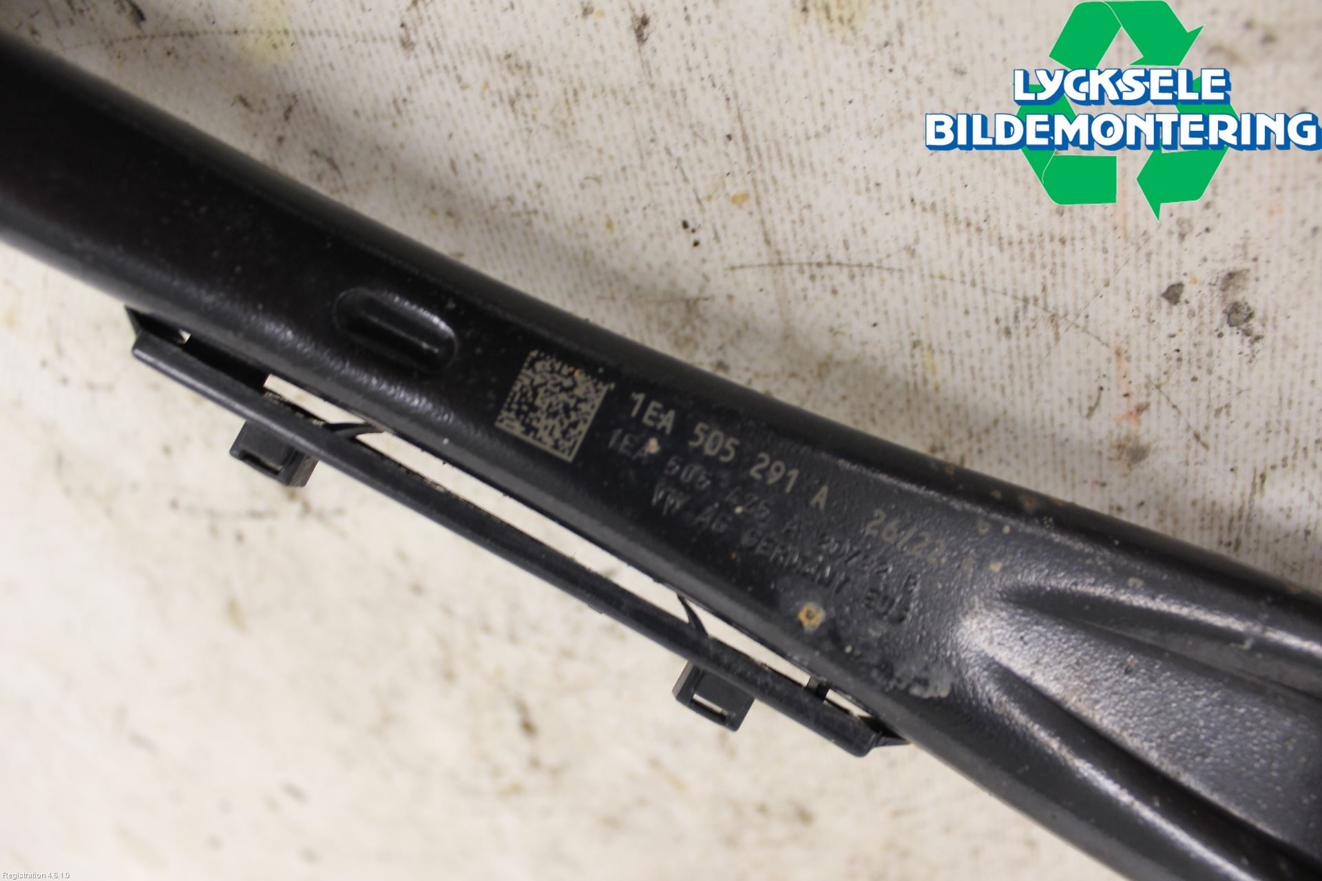 Cupra BORN 22- Bärarm Bak Höger