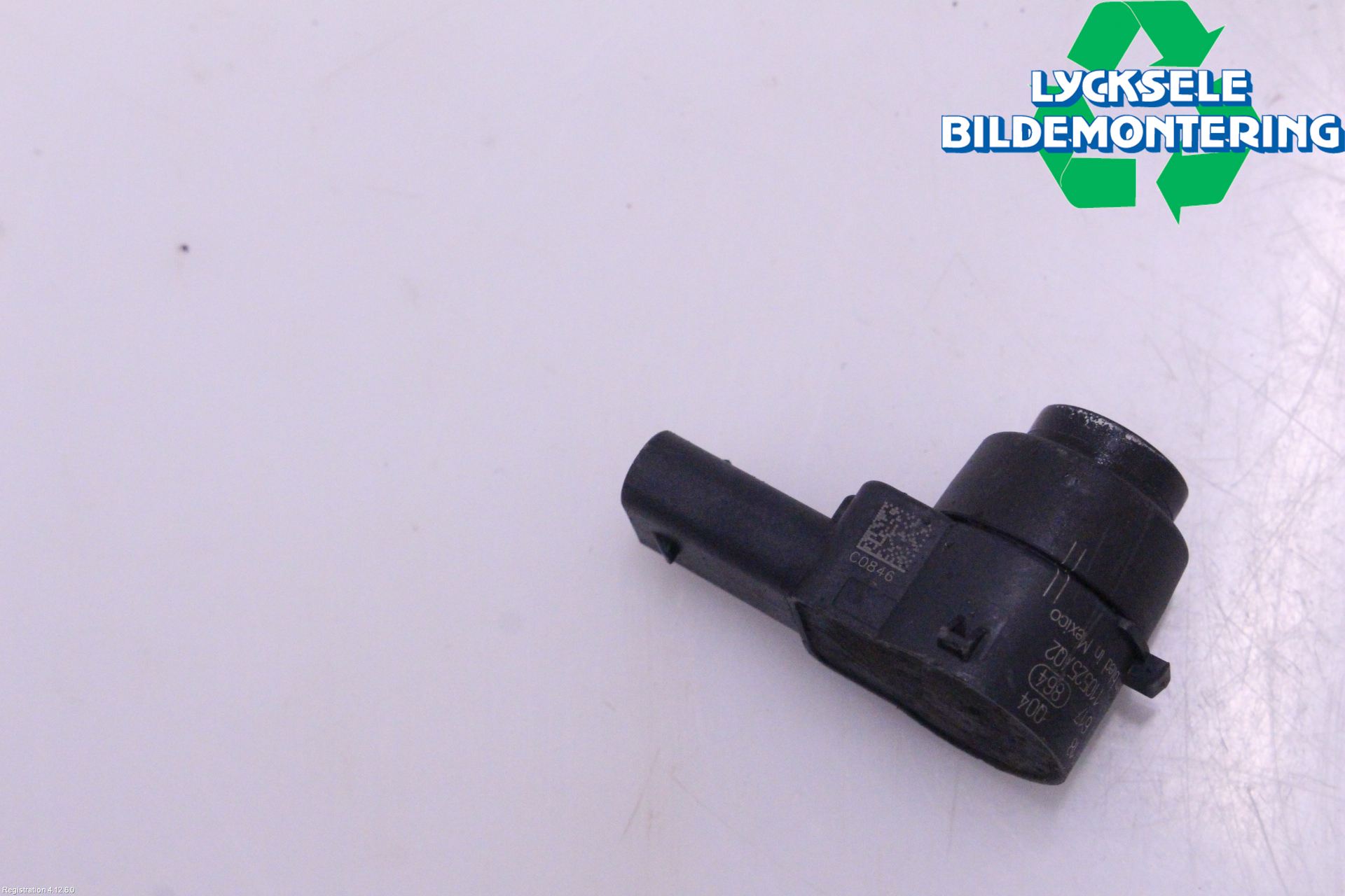 Mercedes-Benz MB C-KLASS (W204) 07-15 Parkeringshjälp Frontsensor