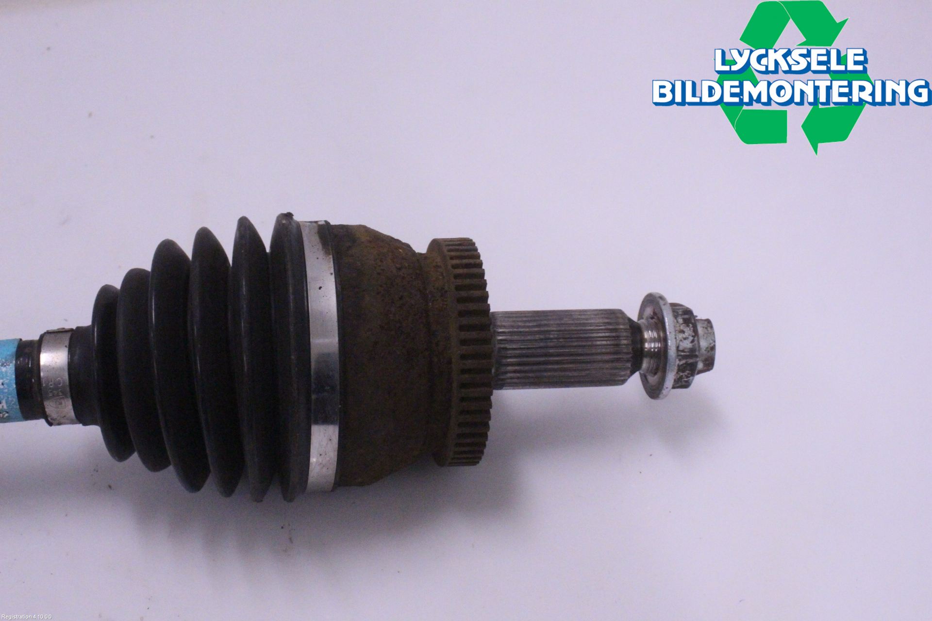 Kia SORENTO 10-14 Drivaxel Fram Höger