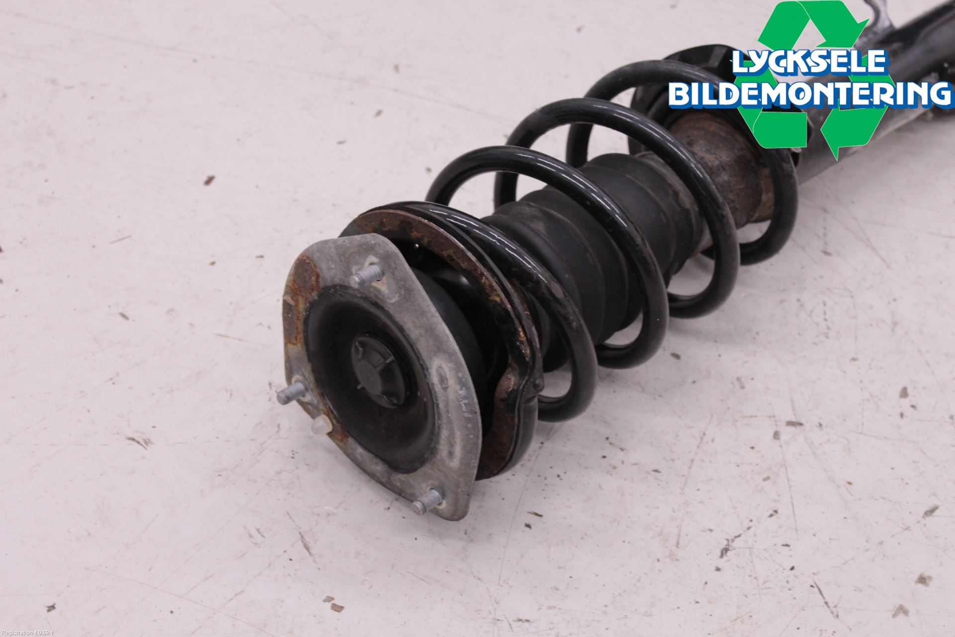 Mini COUPE R56 05-14 Fjäderben Fram Vänster