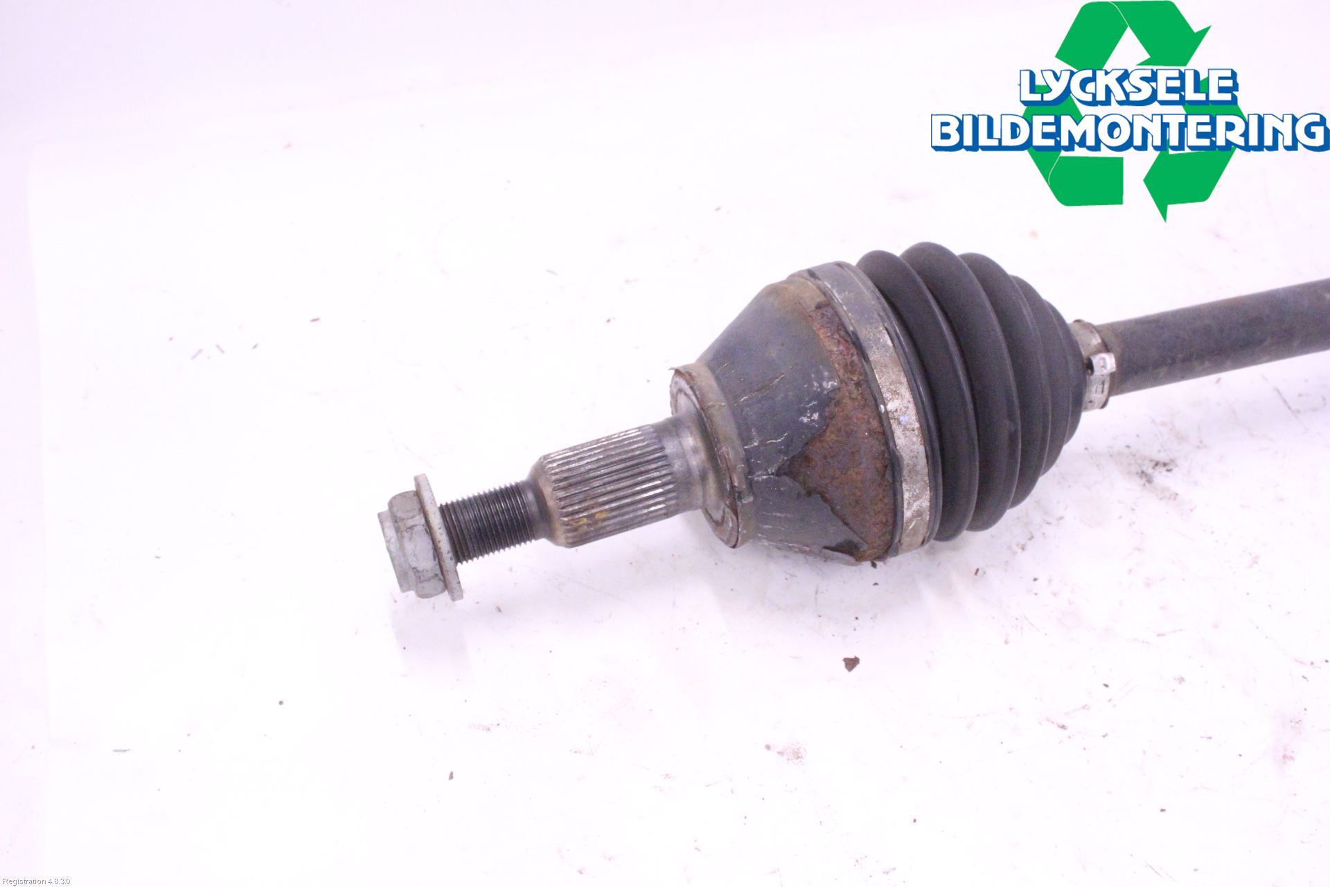 Dodge PICK UP RAM 81- Drivaxel Fram Höger