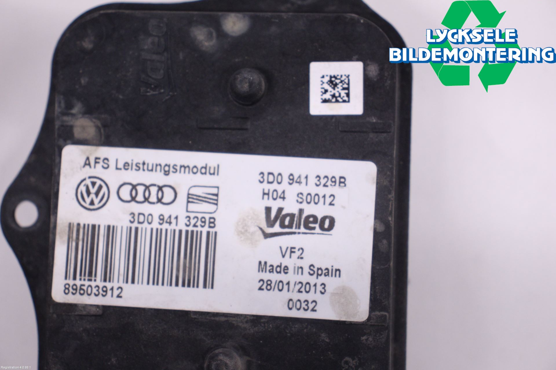Volkswagen VW PASSAT 11-14 Styrenhet Strålkastare