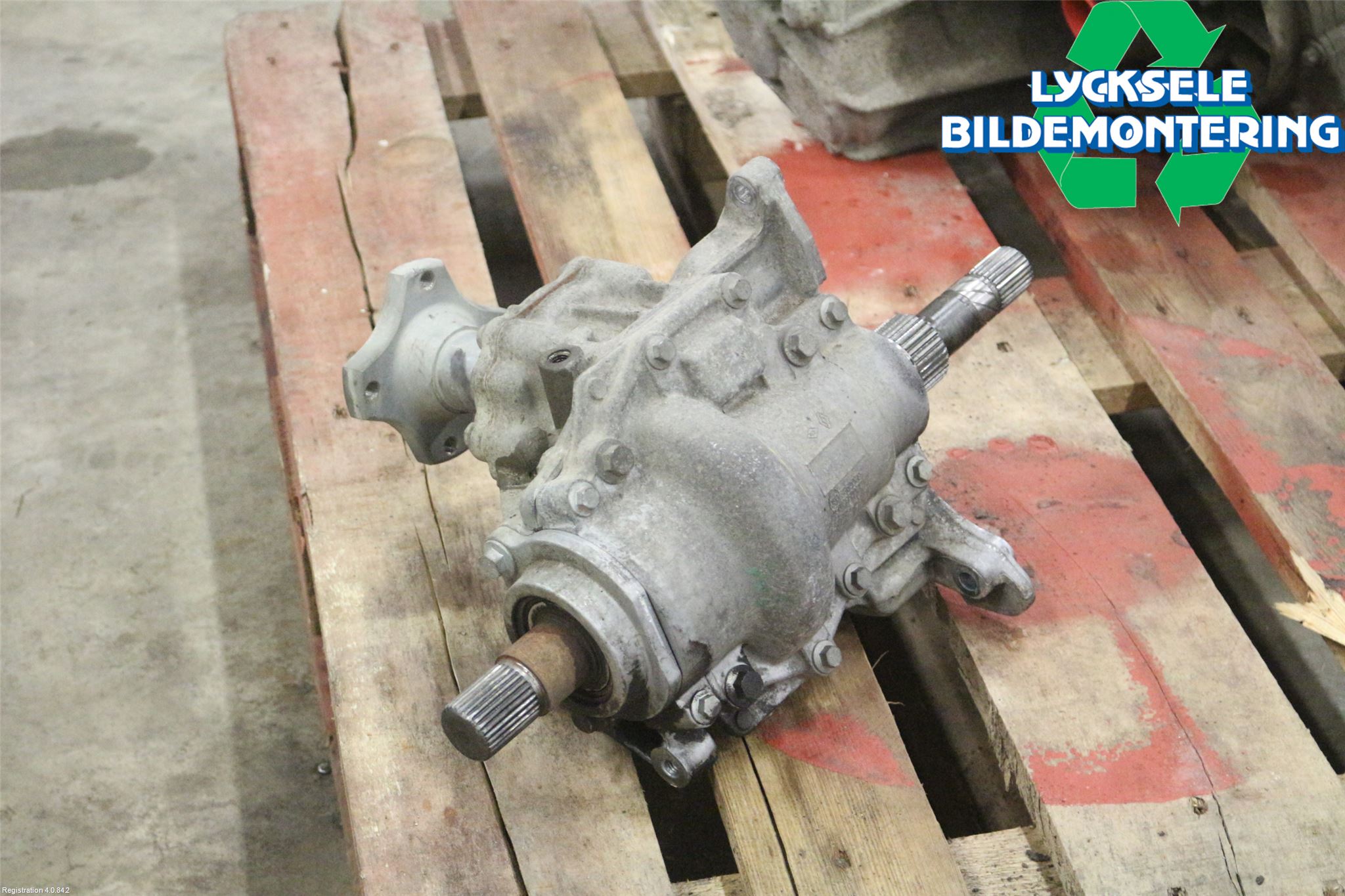 Dacia DUSTER 10-17 Växel Fördelningslåda