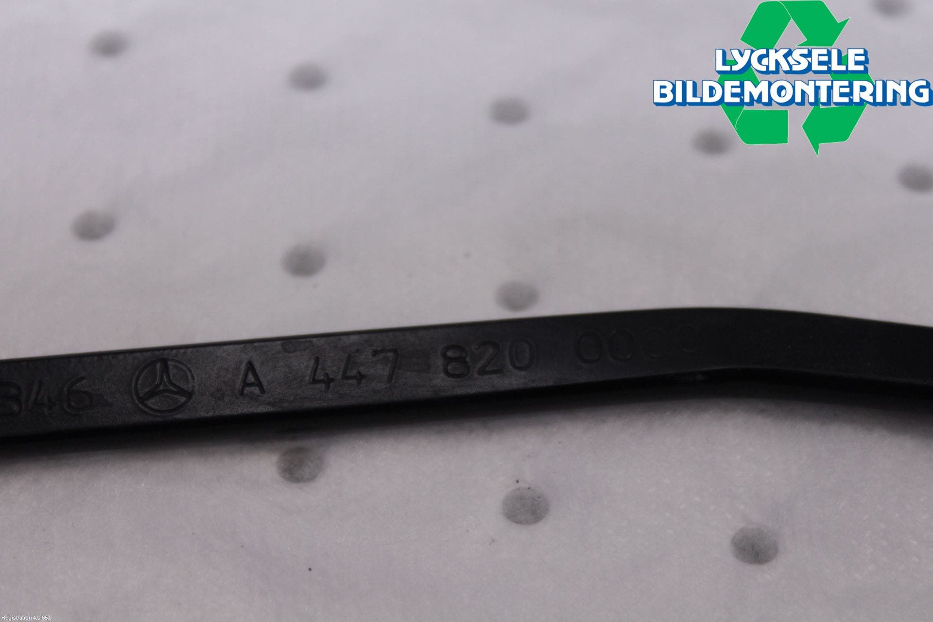 Mercedes-Benz MB VITO/V-KLASS (W640,W447,W448) 14- Torkararm Armar Vindruta