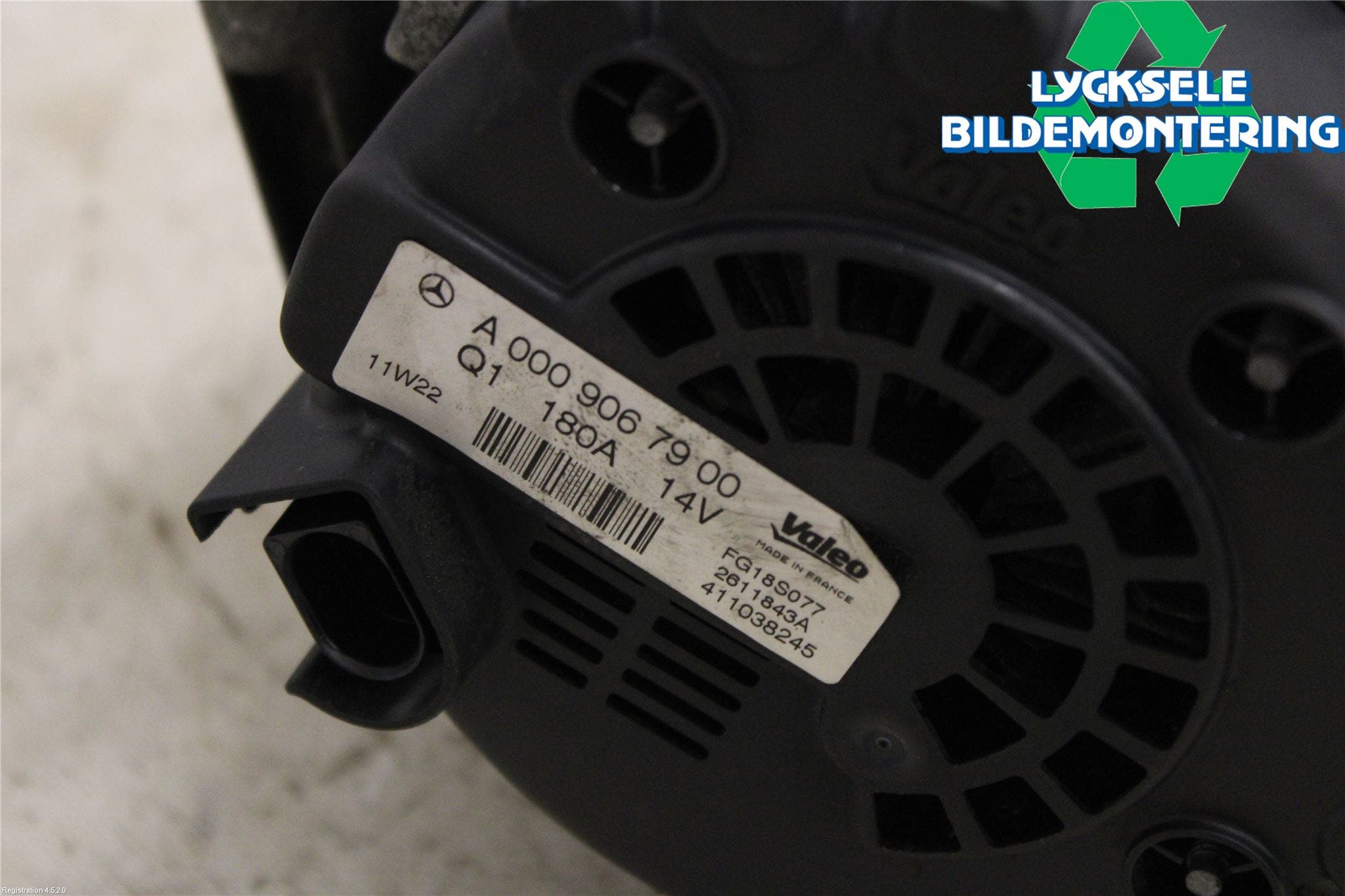 Mercedes-Benz MB C-KLASS (W204) 07-15 Generator