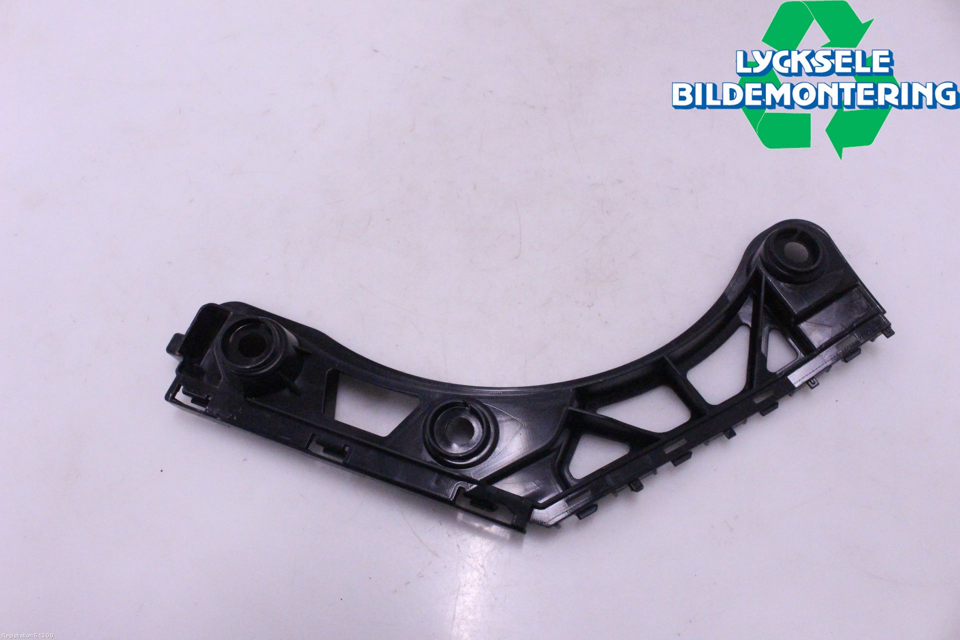 Volkswagen VW TIGUAN 16-24 Stötfångarfäste Bak Hö