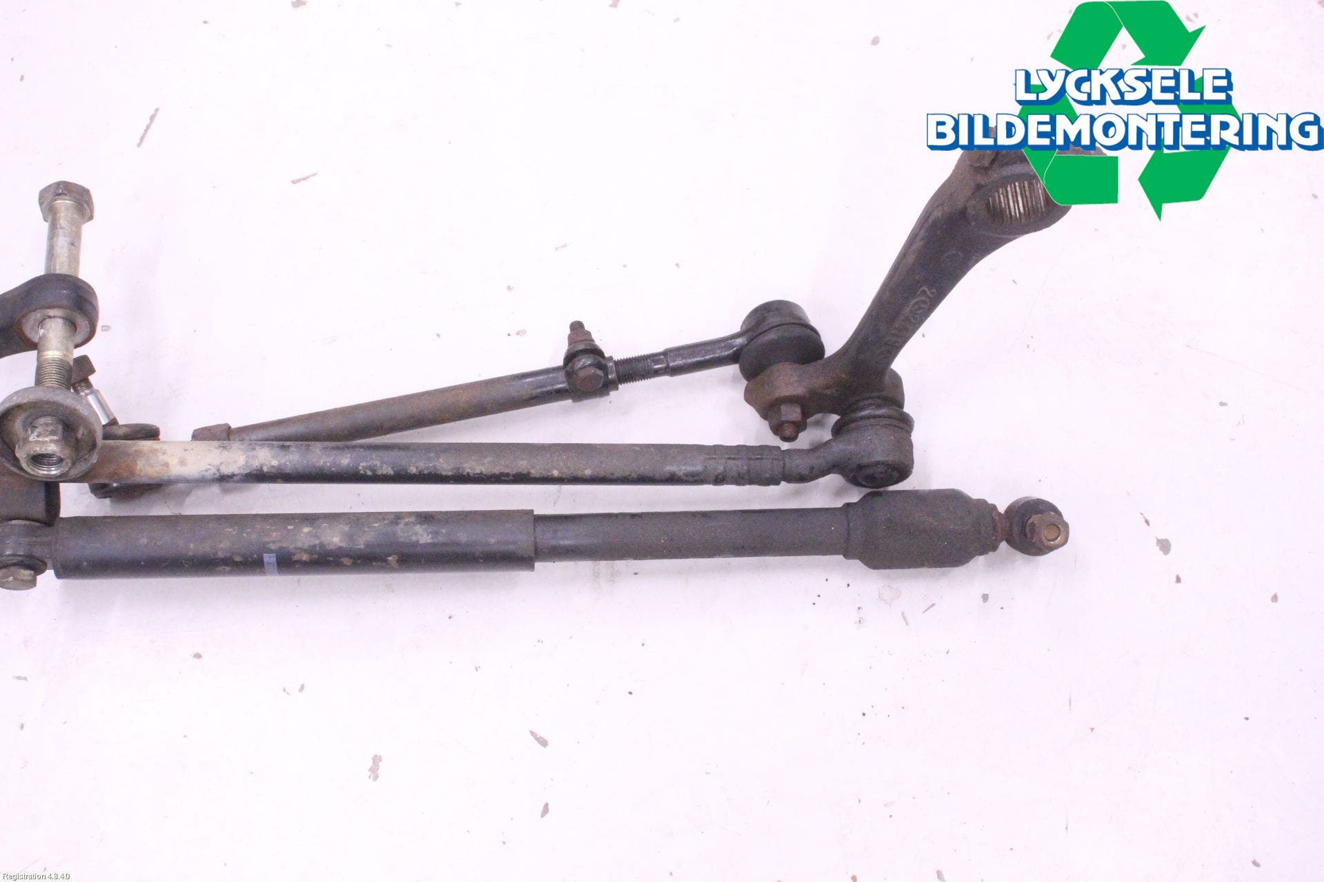 Mercedes-Benz MB 200-500 (W124) 86-96 Styrstag Vä - Mitt - Hö