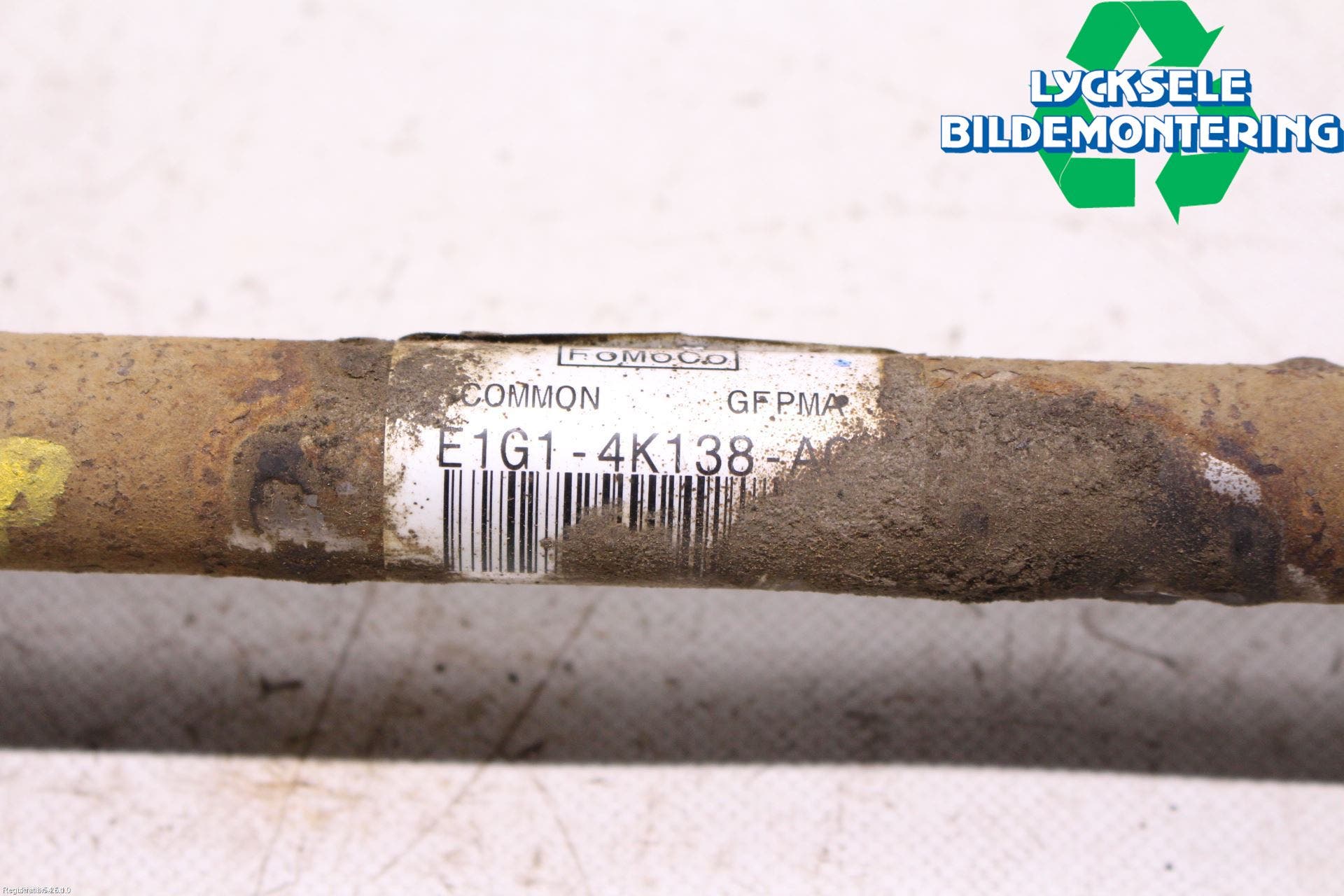 Ford GALAXY 16- Drivaxel Bak Höger