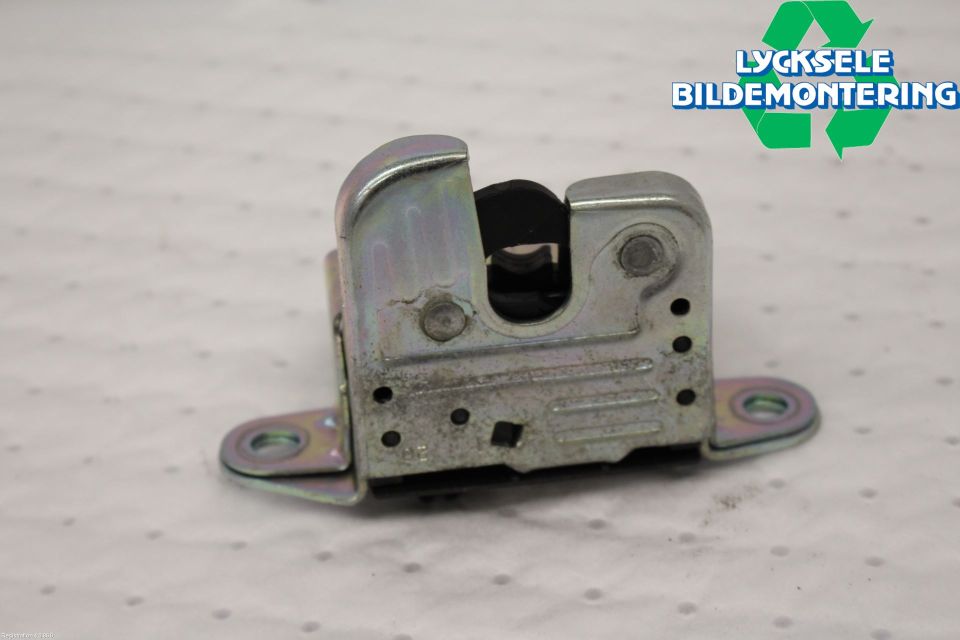 Audi A1 19- Låskista Baklucka