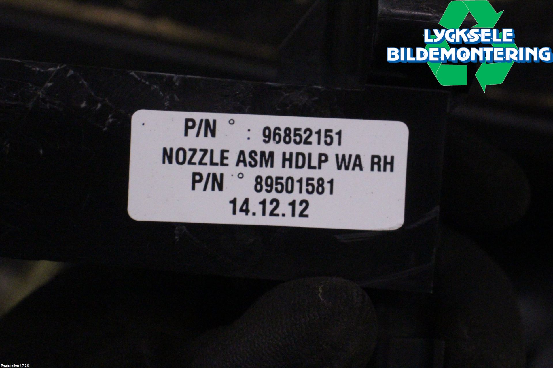 Chevrolet CAPTIVA Spolarmunstycke Strålkastare