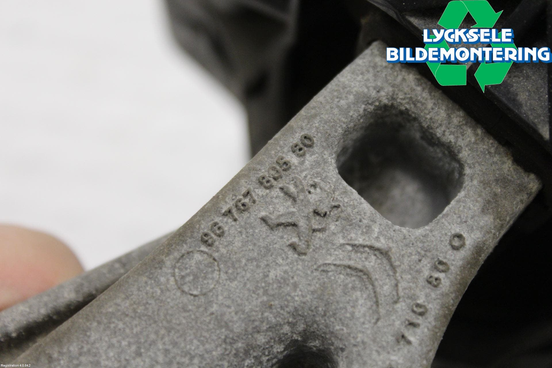 Citroen COTROEN C3 17-24 Motorfäste