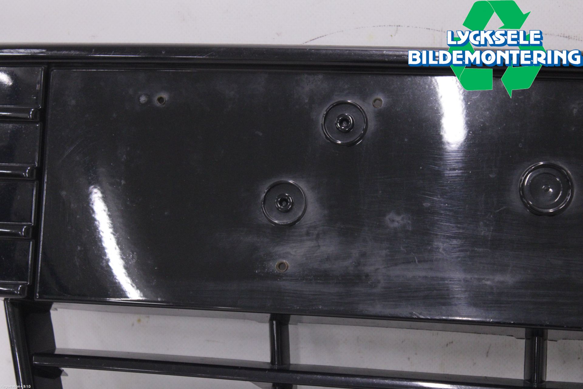 Ford FOCUS 11-14 Grilldel Mitt