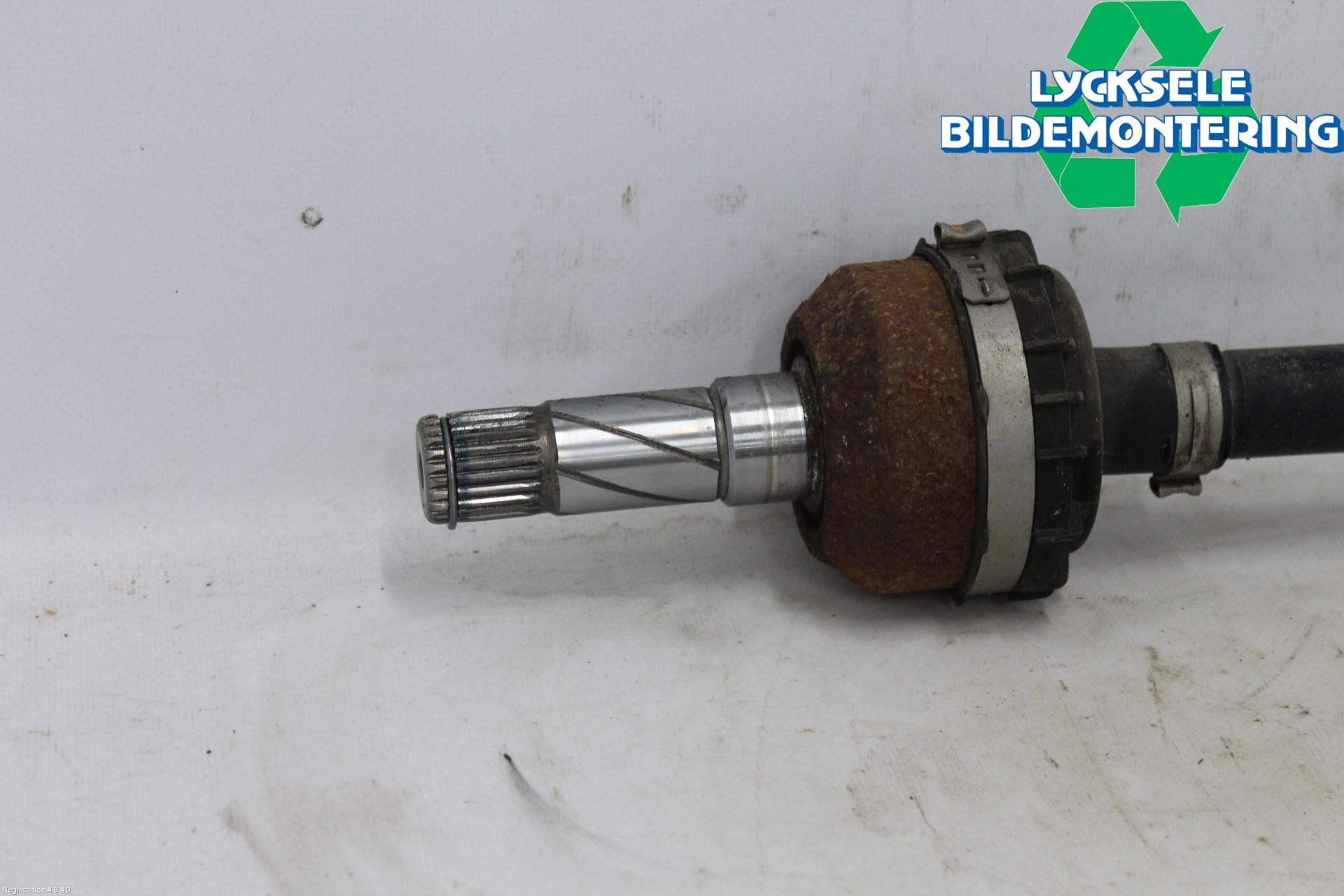 Volvo V60 19- Drivaxel Bak Vänster