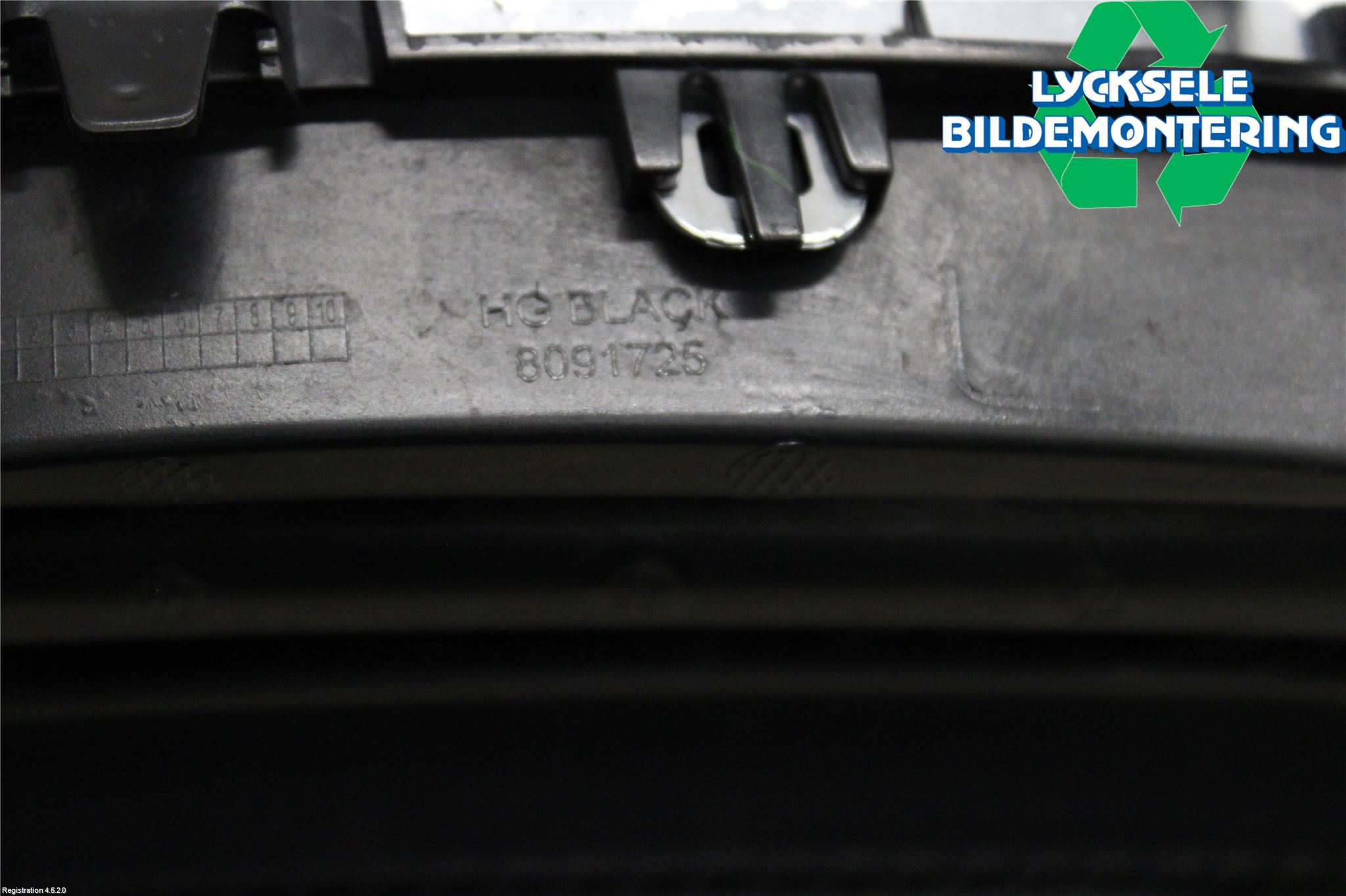 BMW X3 G01 18- Grilldel Vänster