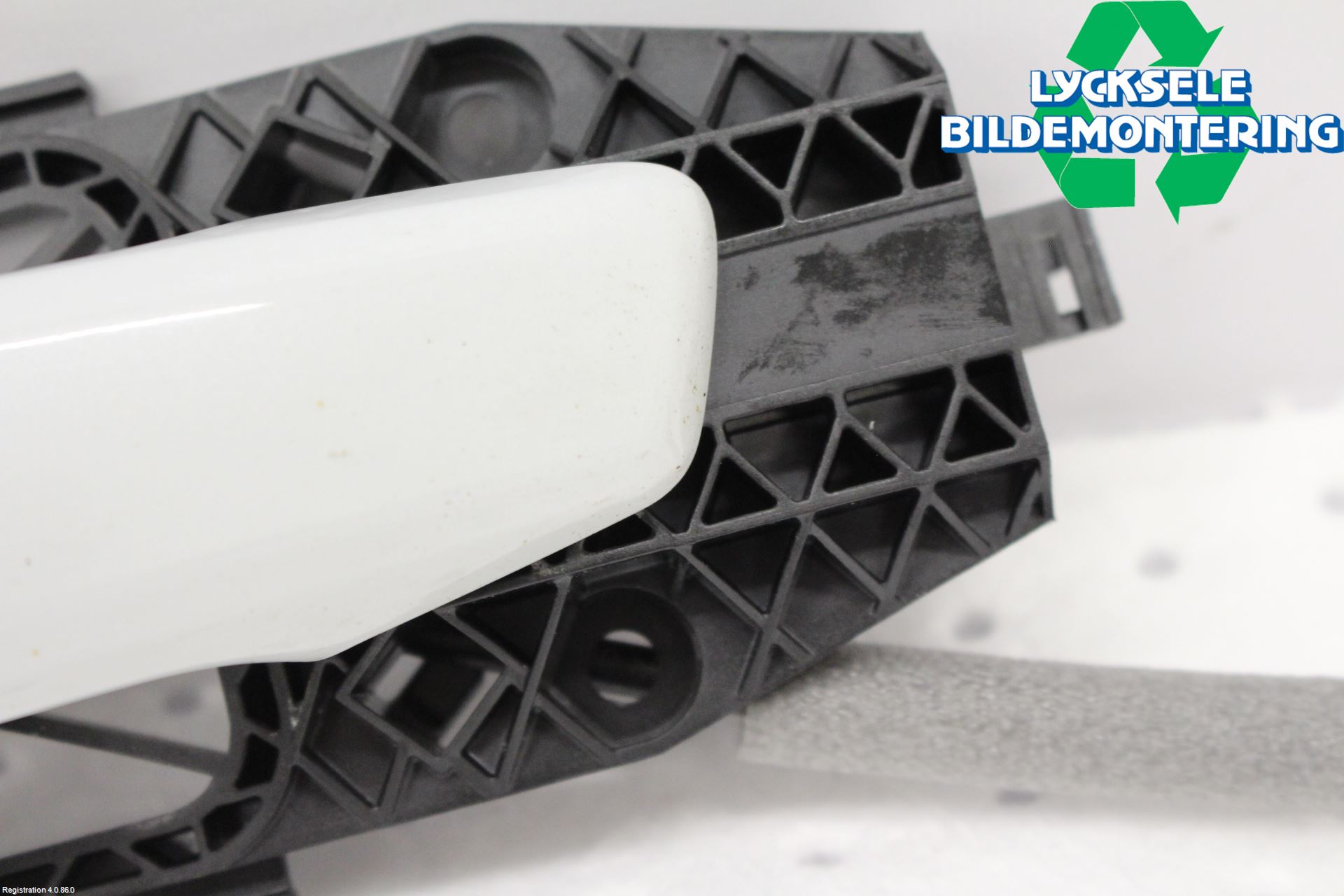 Audi A1 19- Dörrhandtag Yttre Hö