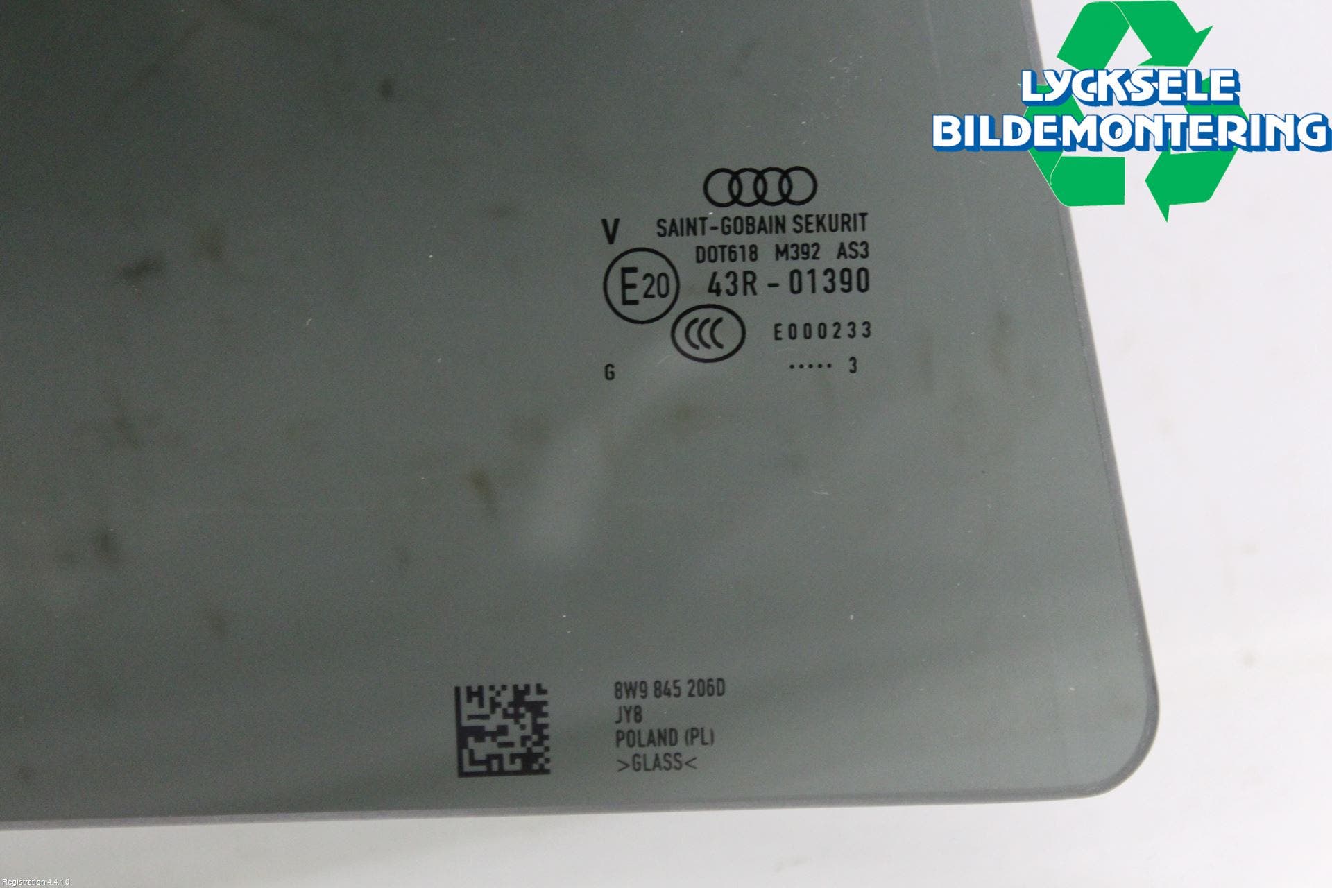 Audi A4/S4 B9 20- Dörruta Bak Höger