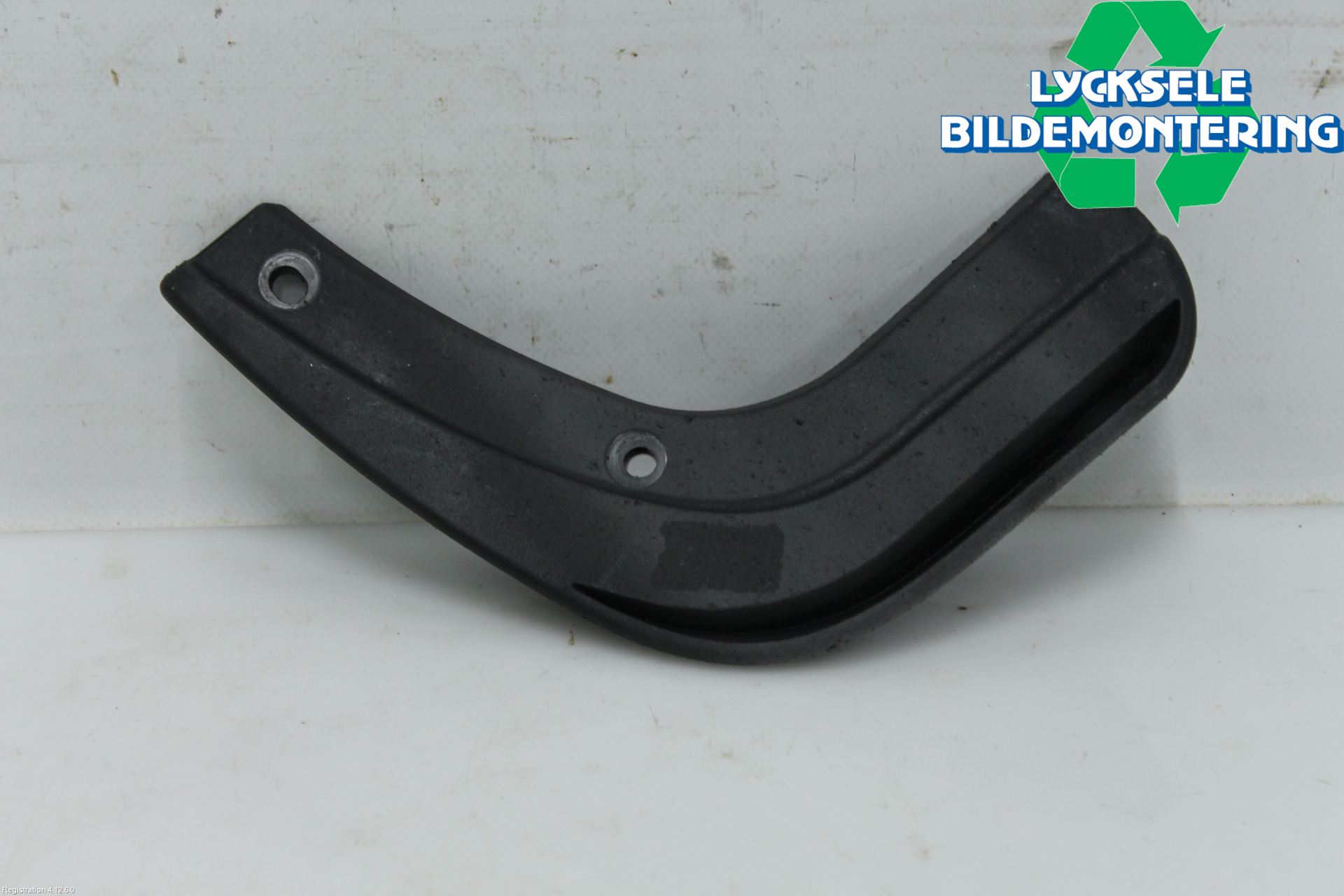 Kia STONIC 18->> Stänkskydd