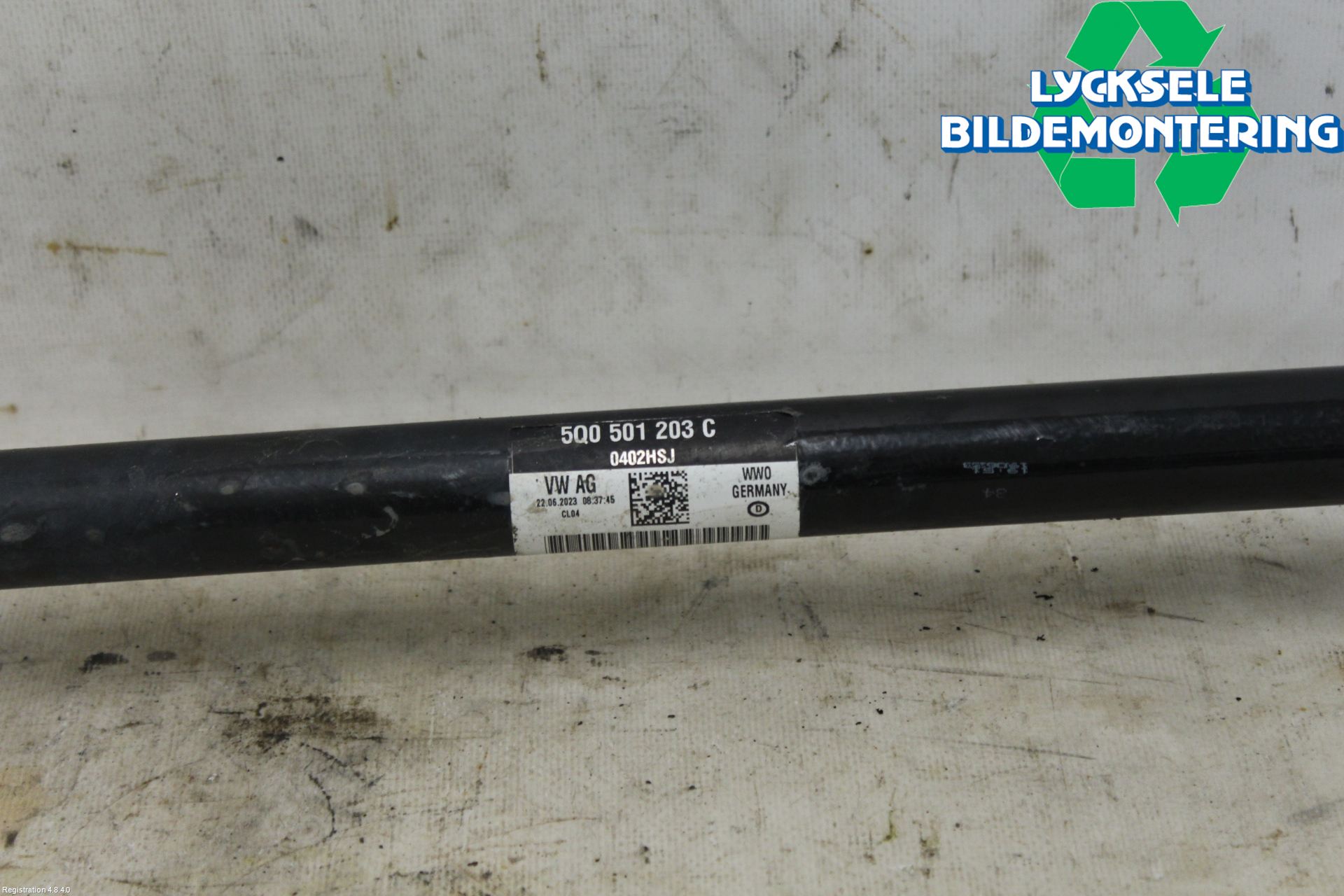 Volkswagen VW T-ROC 18- Drivaxel Bak Vänster