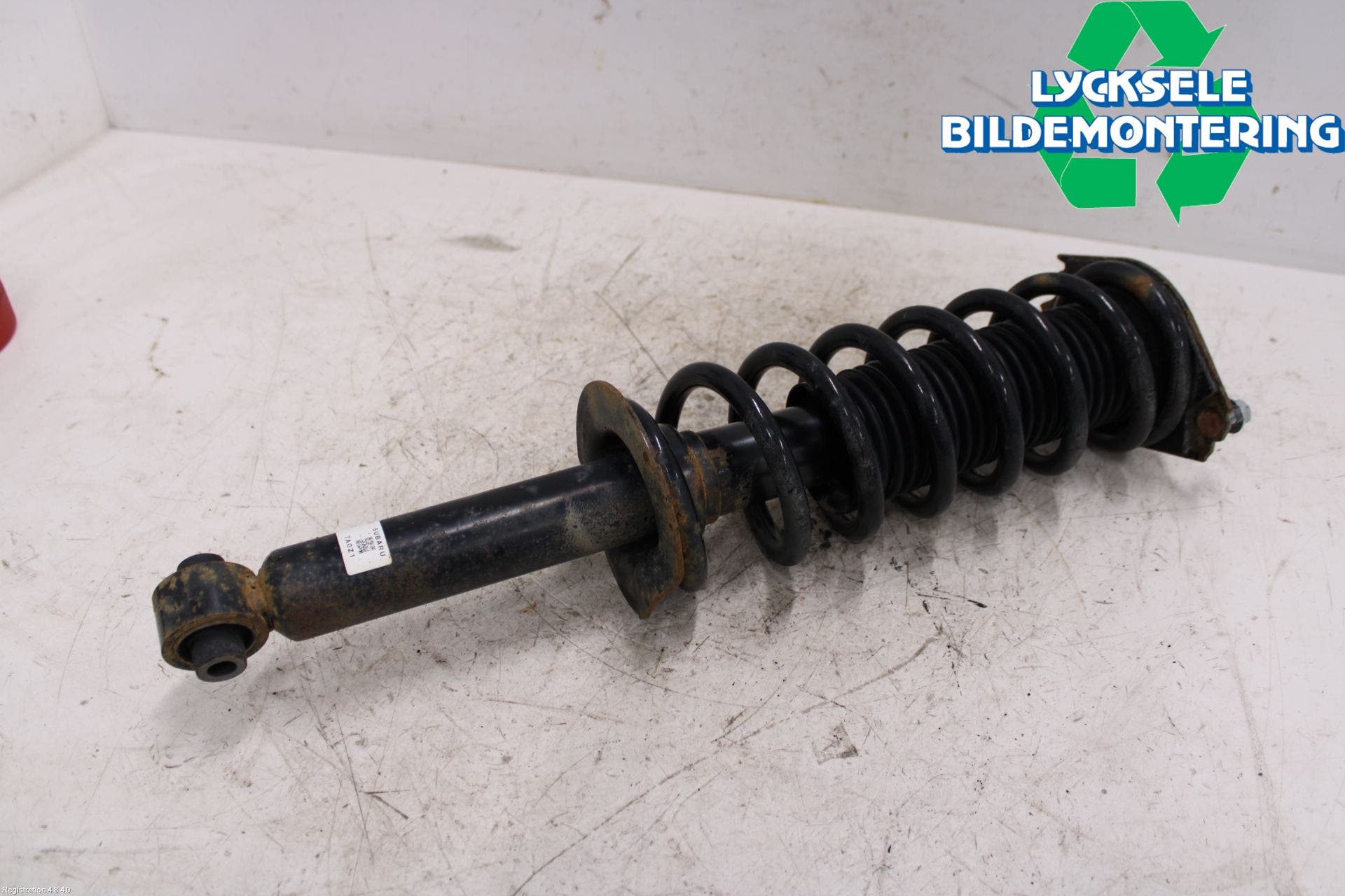 Subaru OUTBACK 21- Fjäderben Bak Höger