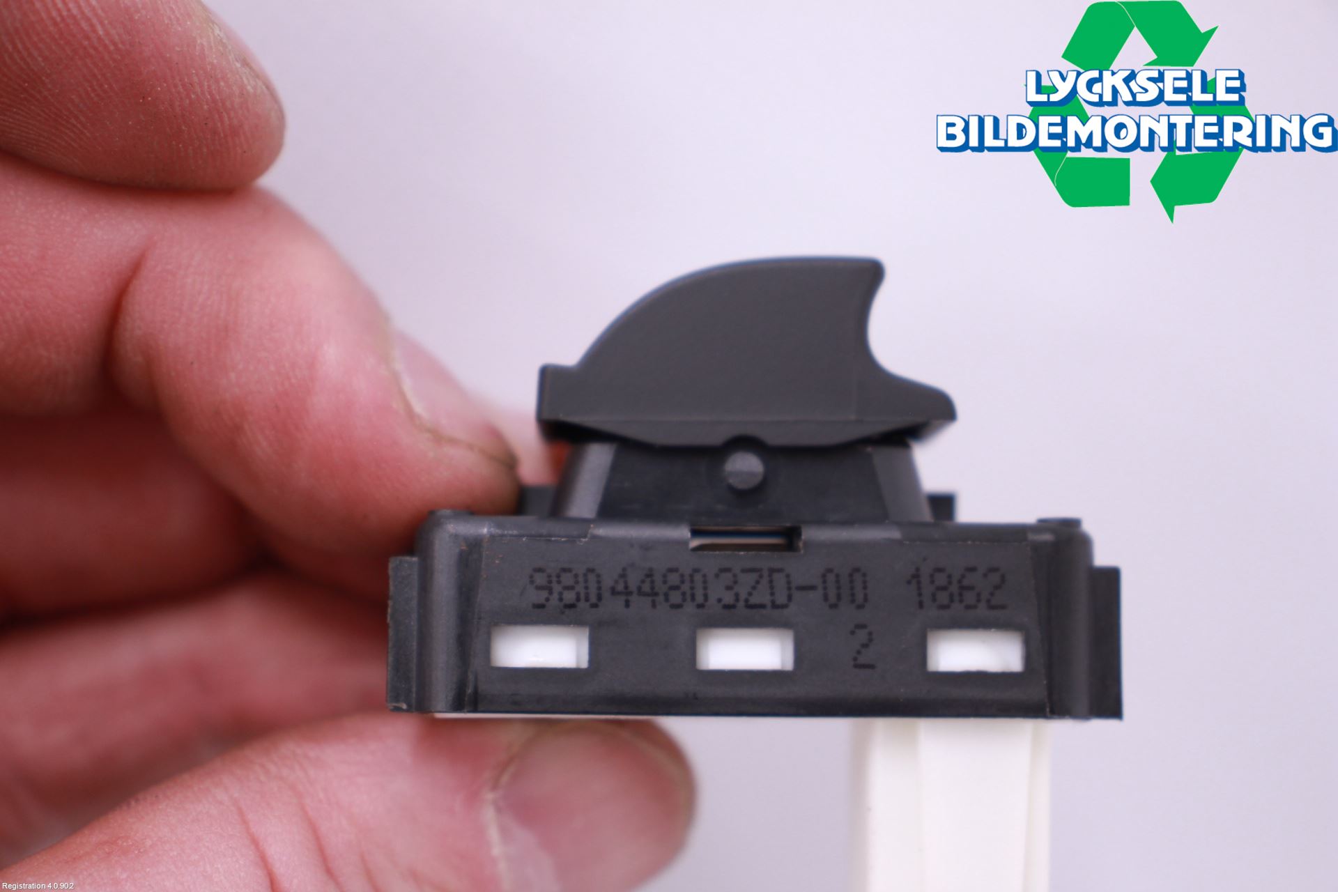 Citroen C4/E-C4 C4X/E-C4X III 21- Strömställare Elhiss