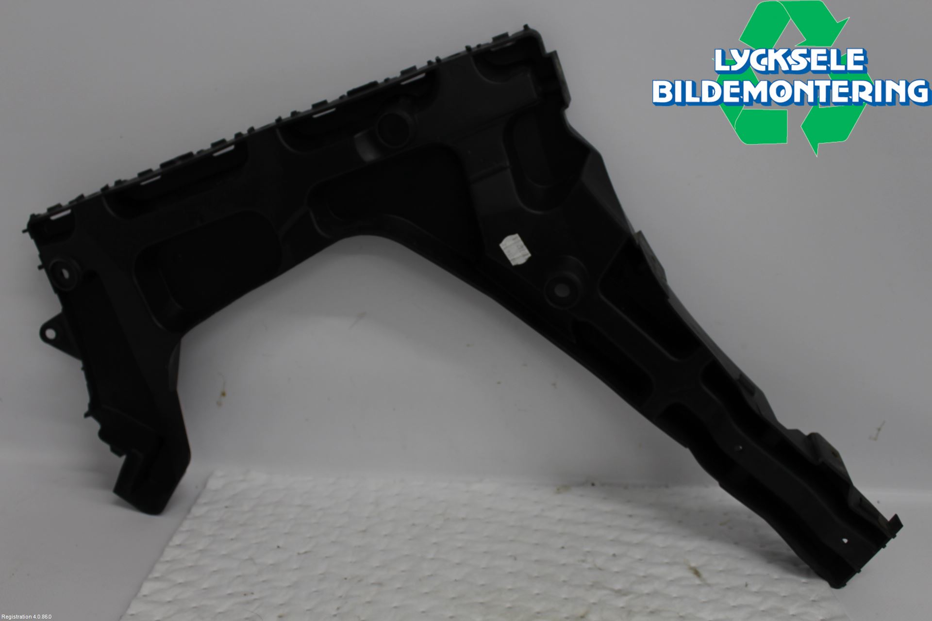 Seat LEON 13-20 Stötfångarfäste Bak Vä