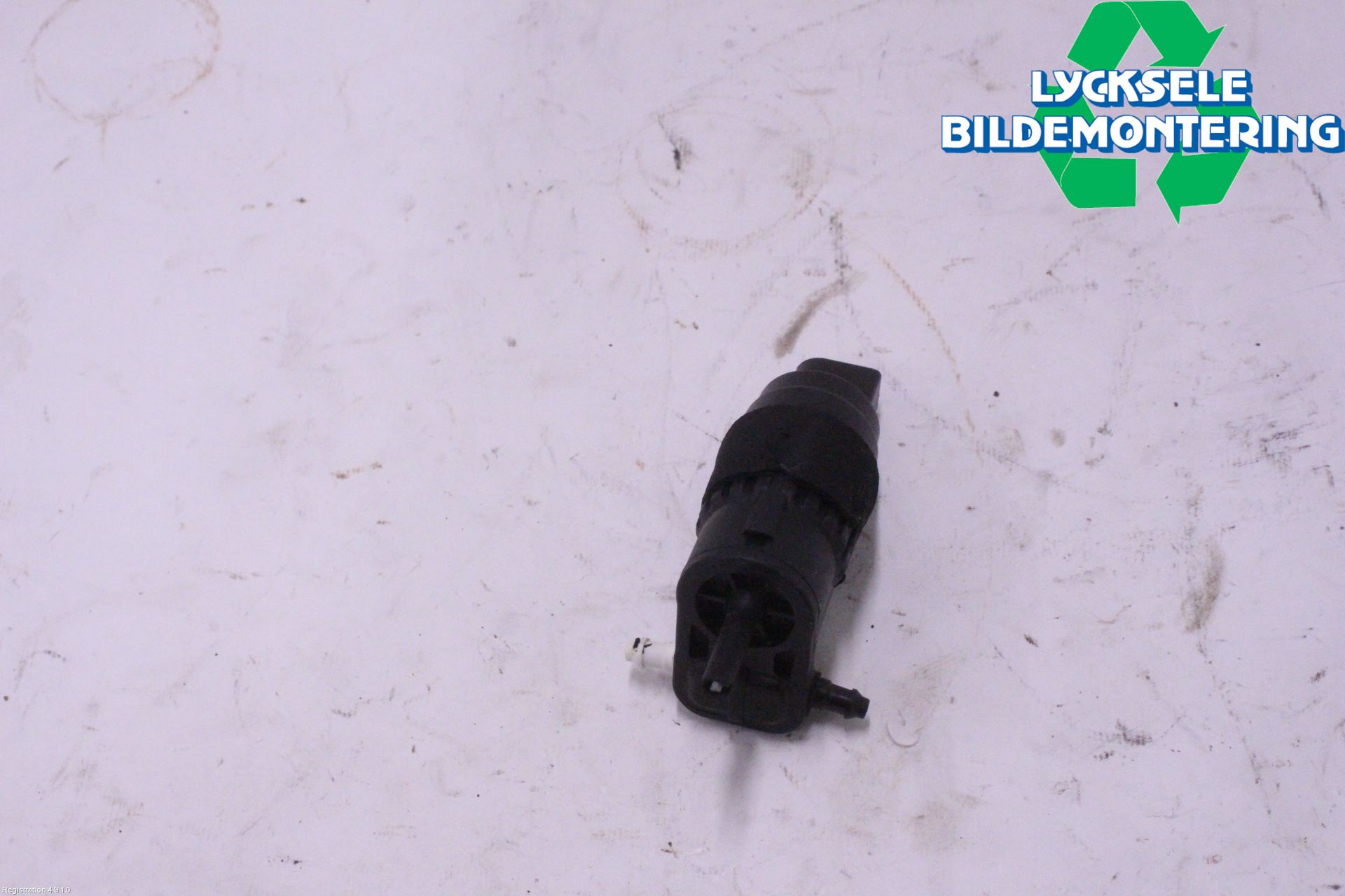 Audi Q5 09-16 Spolarpump Vindruta