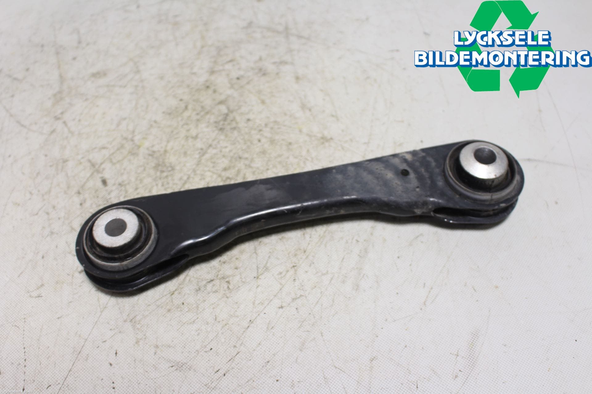 BMW 5 G30/G31/F90 17-23 Bärarm Bak Höger