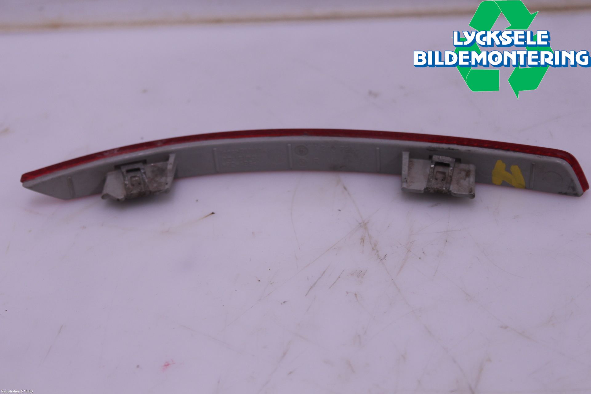 BMW 5 F10/F11/F18 09-17 Dimljus/Reflex Bak