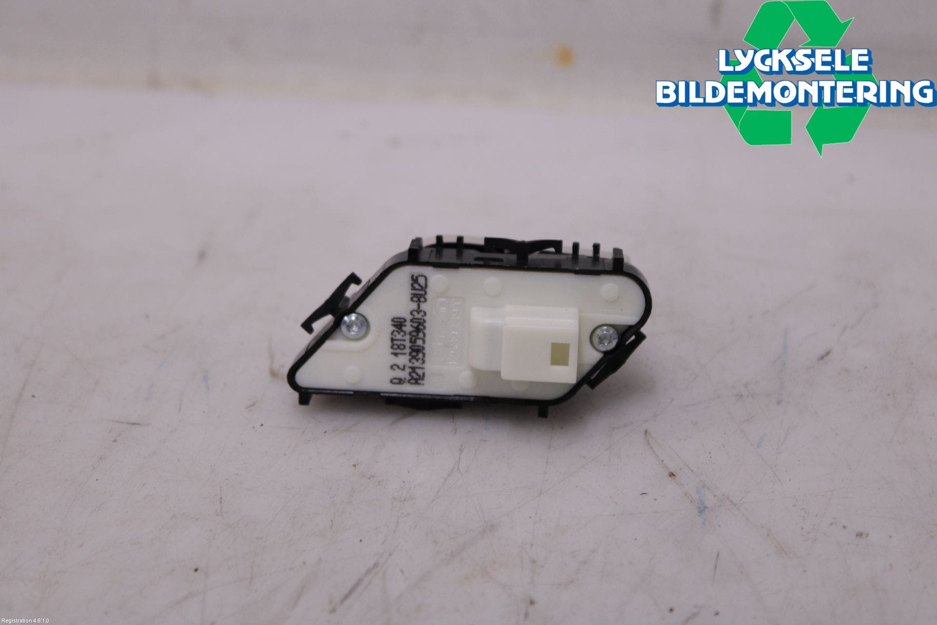 Mercedes-Benz MB E-KLASS (W213) 16-23 Strömställare Centrallås