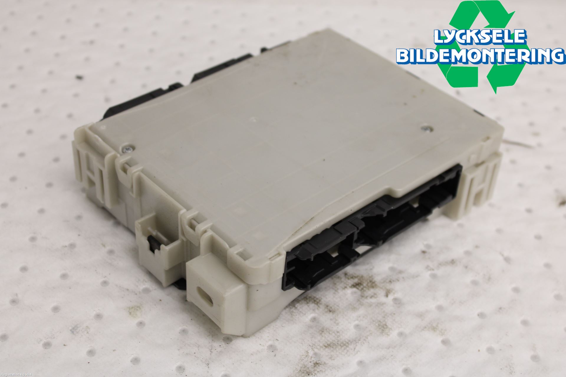 Toyota RAV4 19- Säkringsdosa-Elcentral