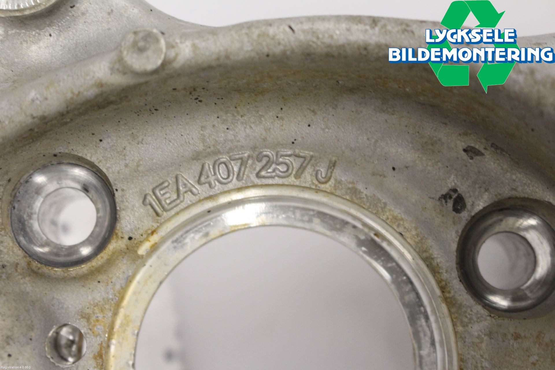 Volkswagen VW ID.4 21- Styrspindel Lagerhus Vä