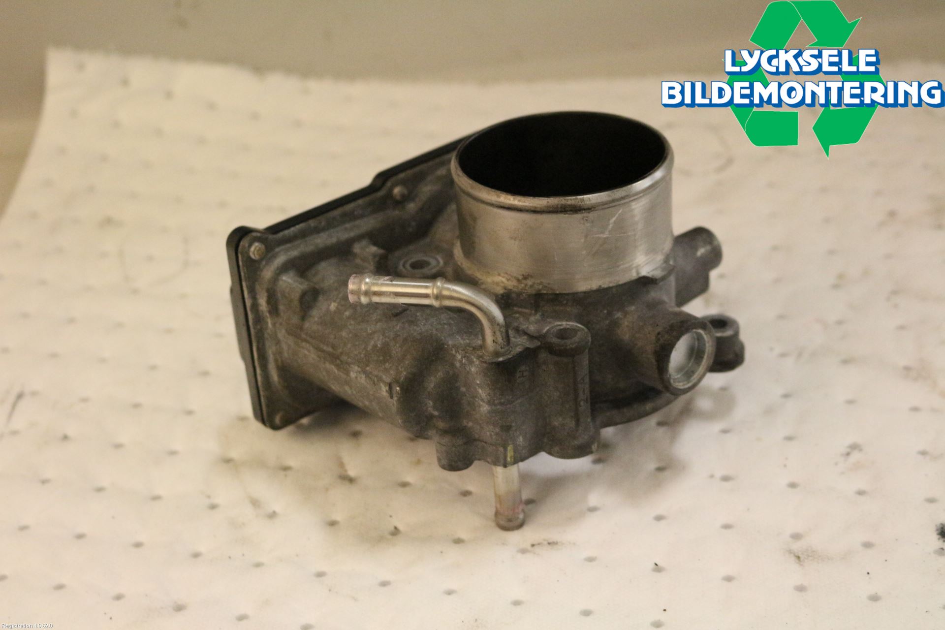 Toyota HILUX 16- Injspjällhus