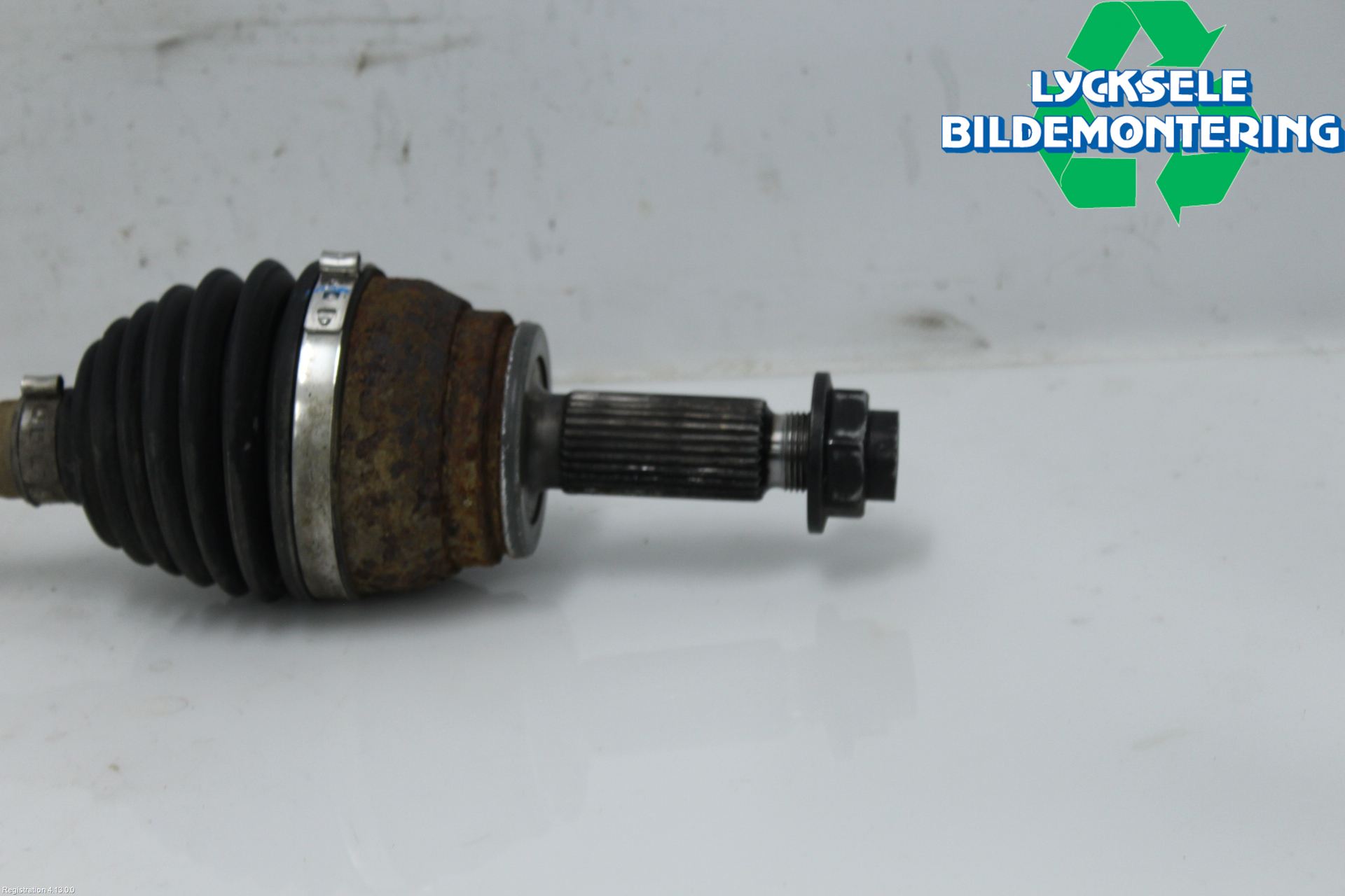 Kia NIRO (DE) 17-22 Drivaxel Fram Vänster