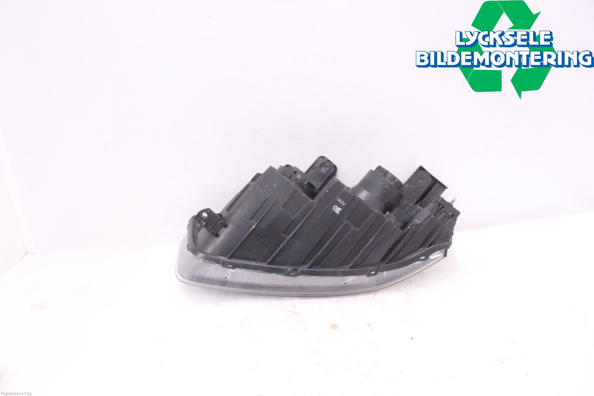 Chevrolet CAPTIVA Strålkastare Höger