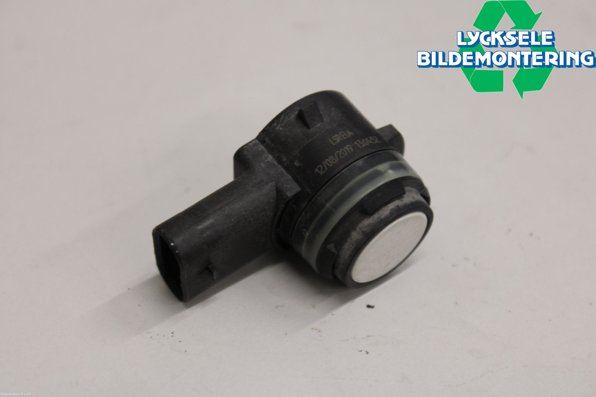 Skoda SUPERB 16-24 Parkeringshjälp Backsensor