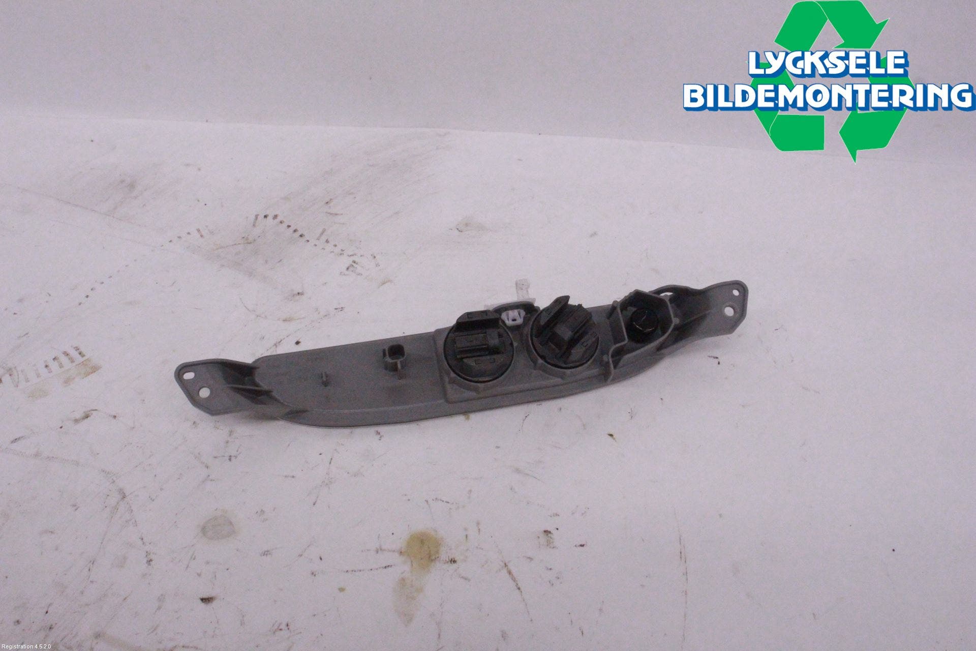 Toyota YARIS XP21 20- Backlampa