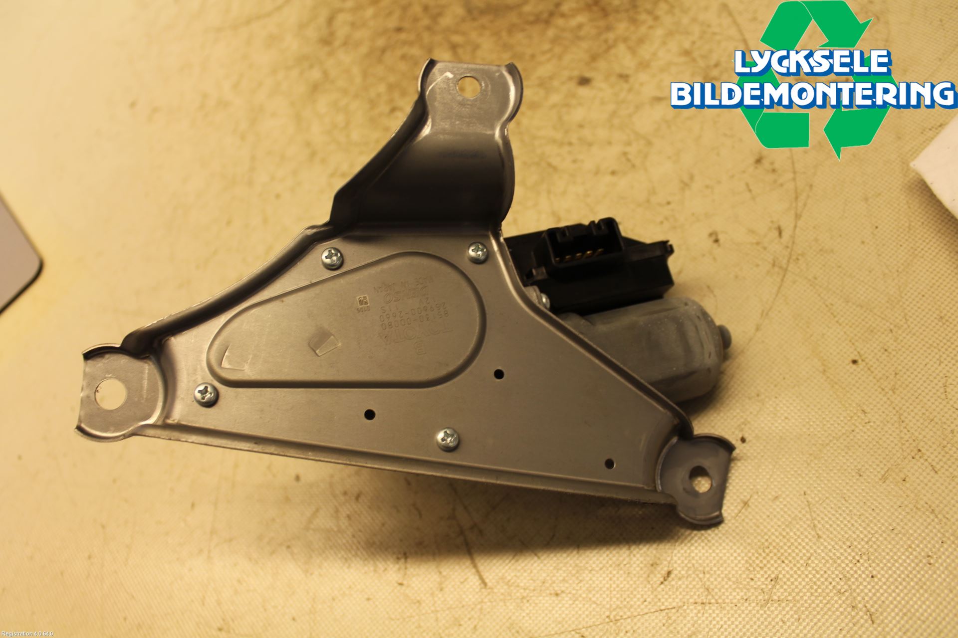 Toyota YARIS XP130 15-20 Torkarmotor Baklucka