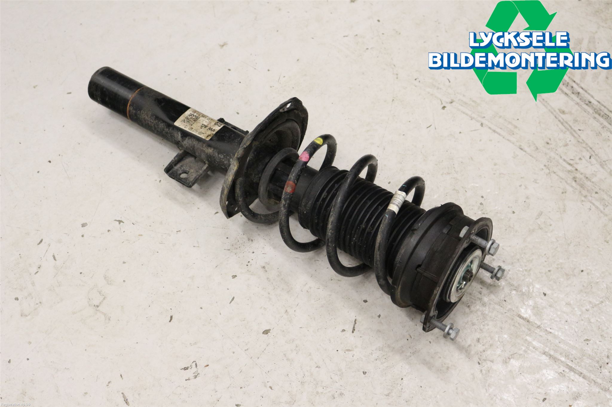 Audi A1 19- Fjäderben Fram Vänster